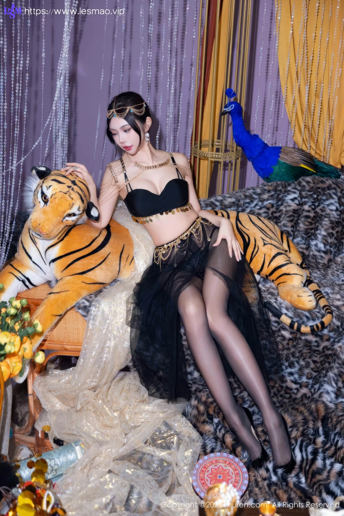 XiuRen 秀人 No.10018 绮里嘉ula 黑丝异域写真 - 13