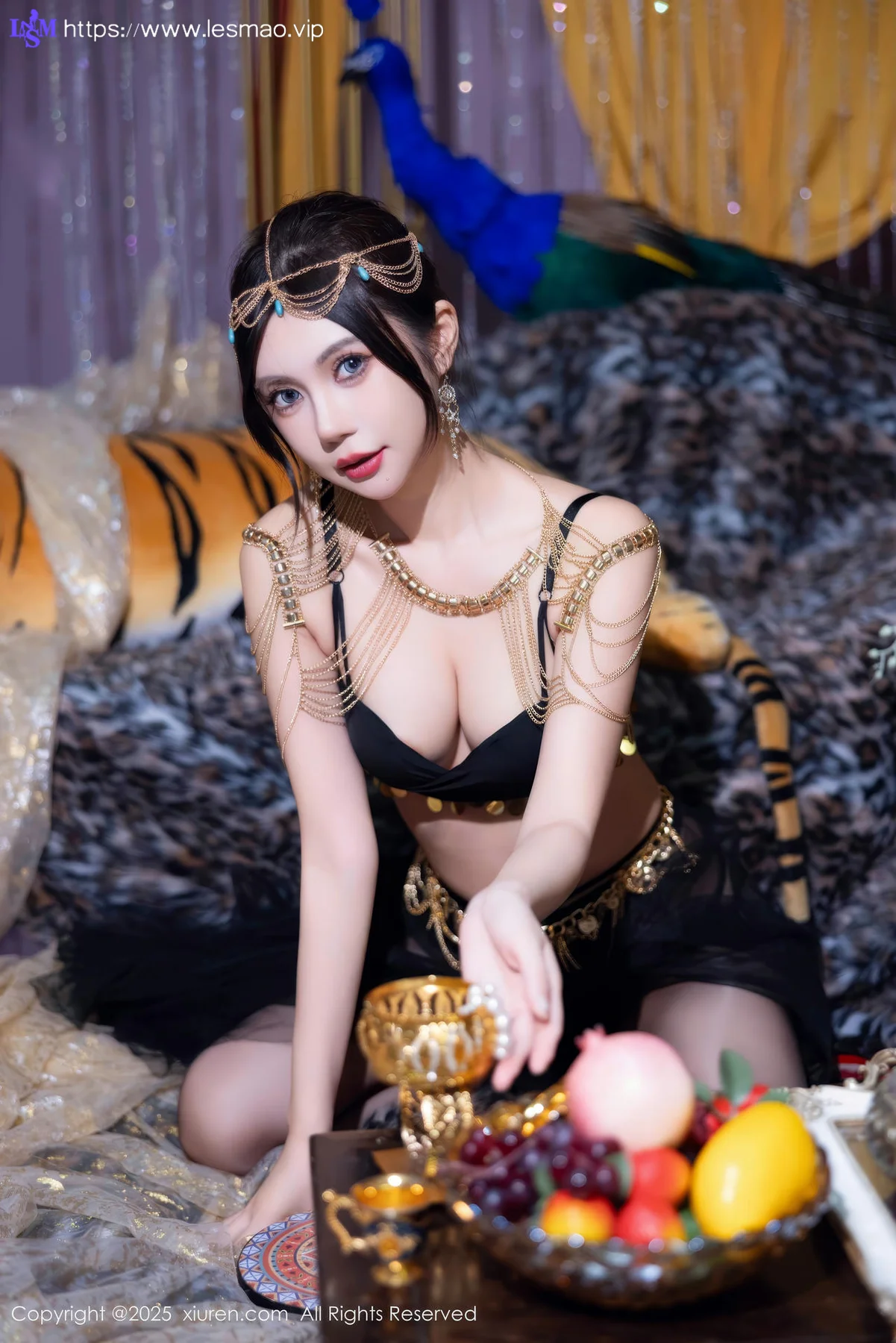 XiuRen 秀人 No.10018 绮里嘉ula 黑丝异域写真 - 18