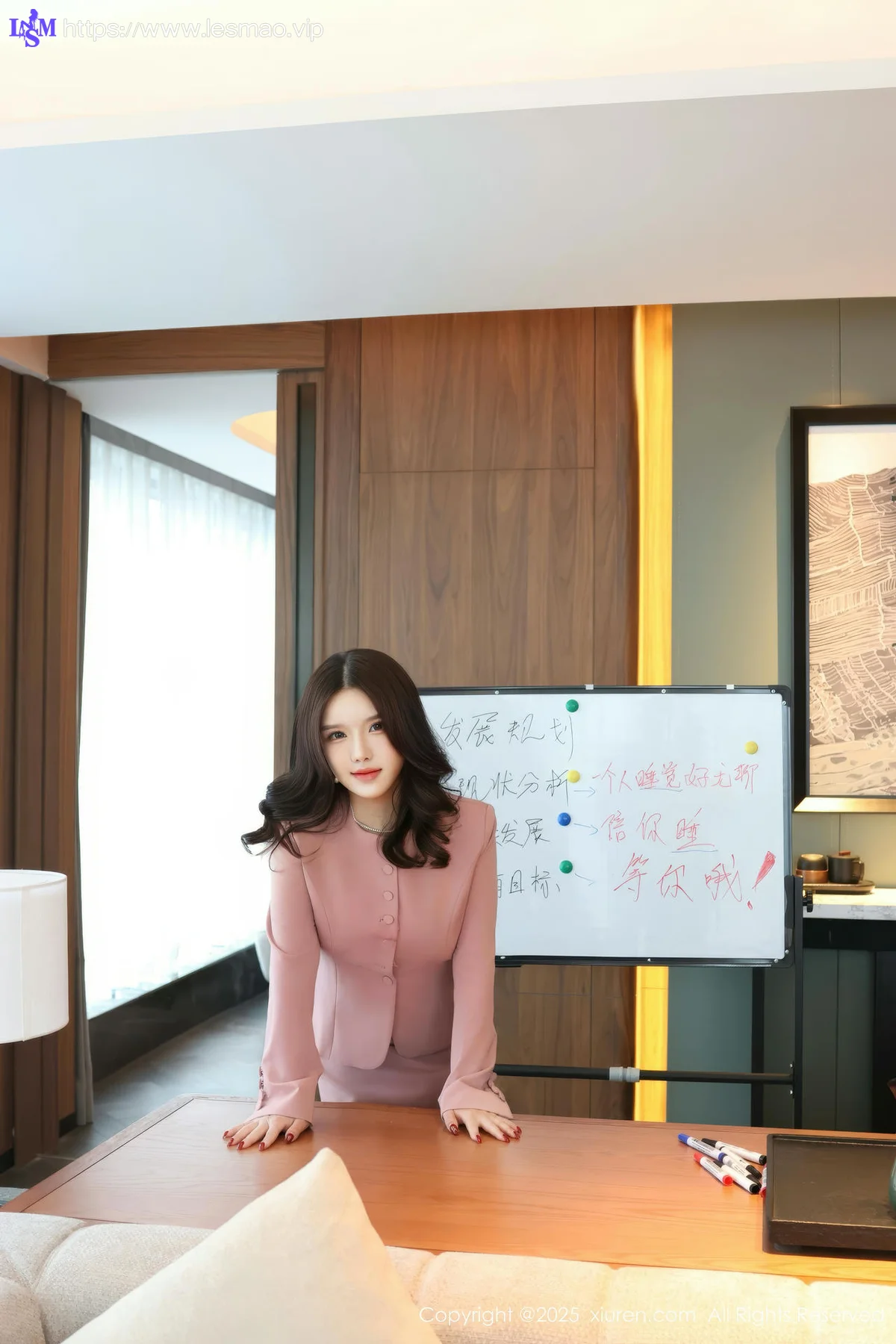 XiuRen 秀人 No.10020 小薯条nienie 蕾丝翘臀玉体 - 37