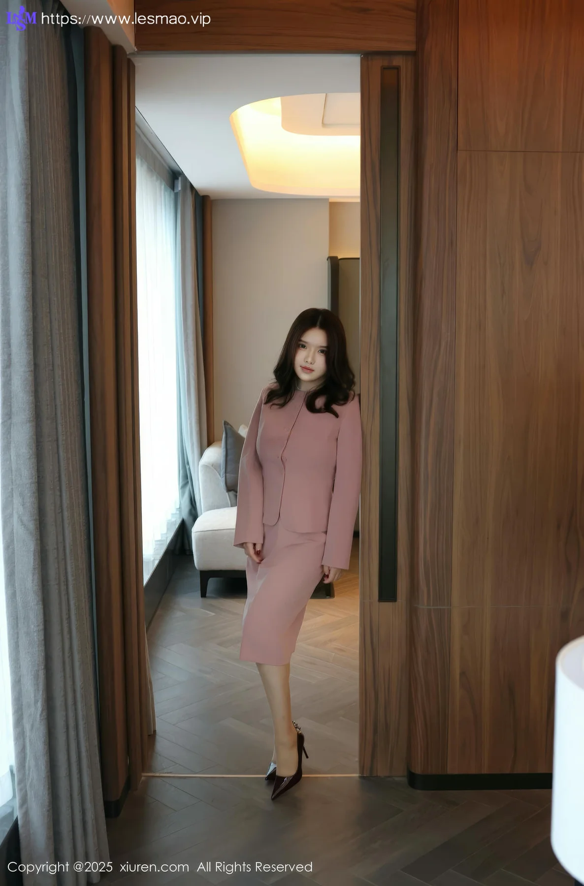 XiuRen 秀人 No.10020 小薯条nienie 蕾丝翘臀玉体 - 48