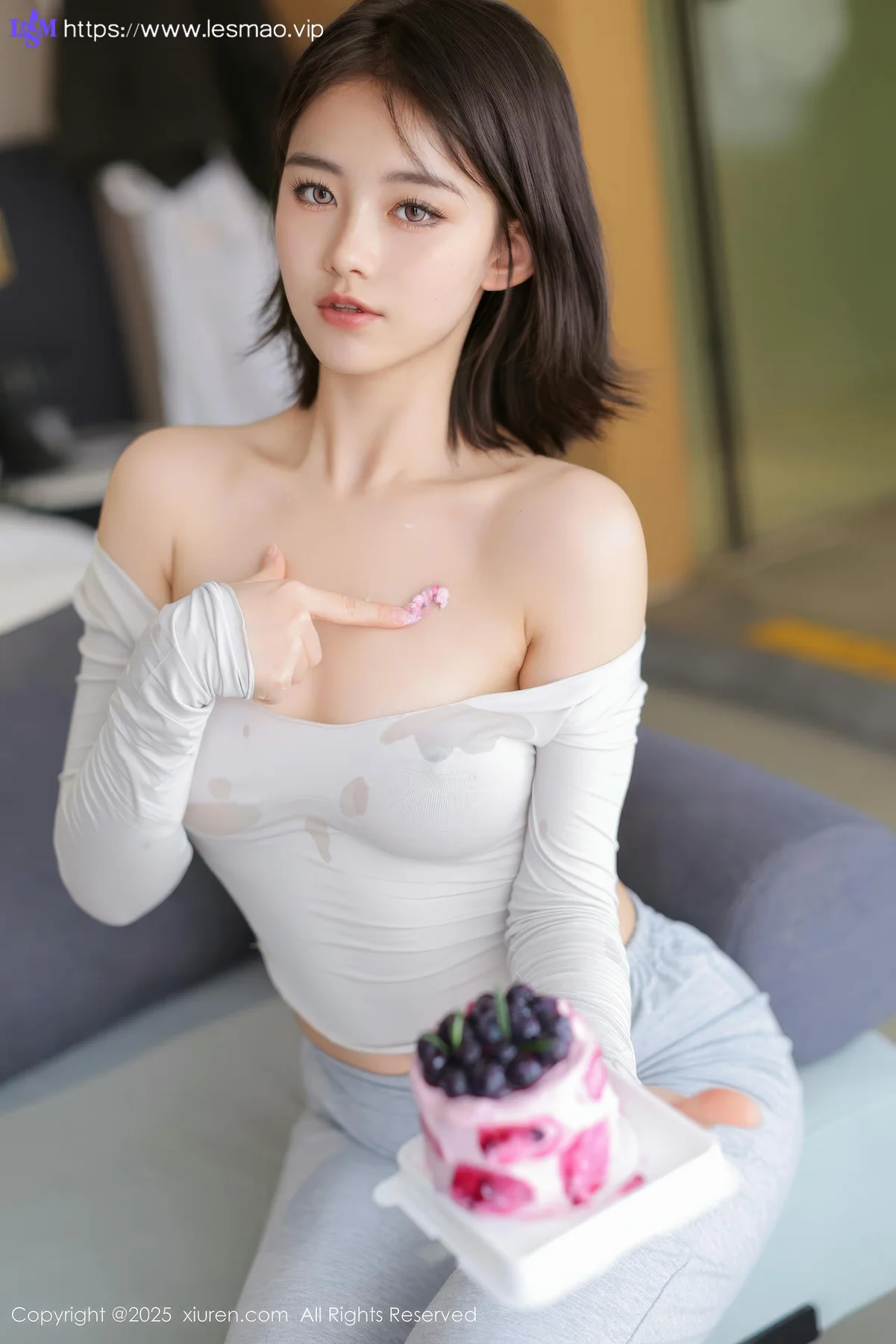 XiuRen 秀人 No.10021 小橘子orange 乳贴翘臀少女私房 - 36