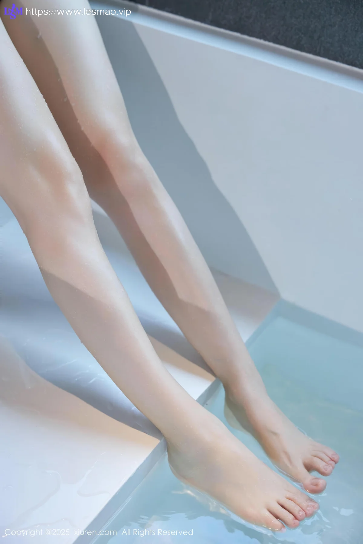 XiuRen 秀人 No.10031 养乐多Doll 浴缸湿身套图 - 24