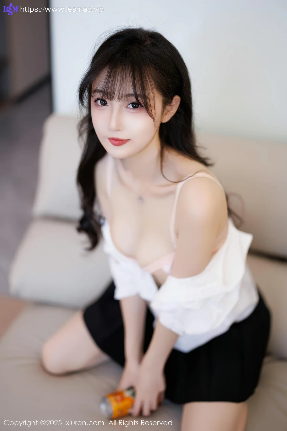 XiuRen 秀人 No.10067 樱桃小阑子 白丝美腿少女 - 18