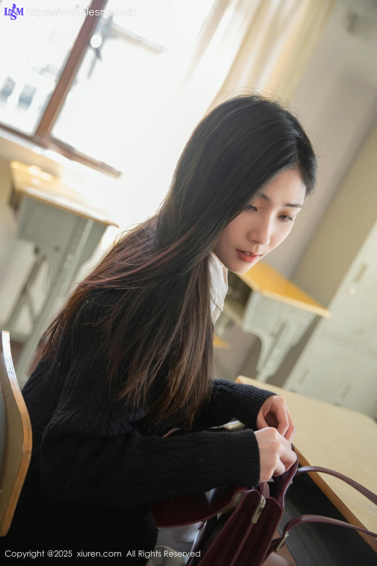 XiuRen 秀人 No.10078 刘婷婷 校园短裙清纯美女 - 18