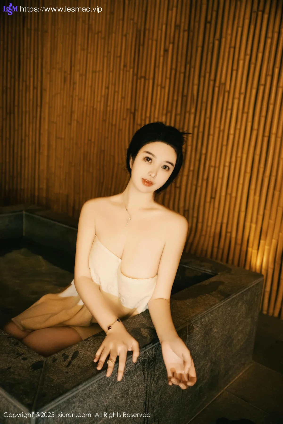 XiuRen 秀人 No.10091 林若凡F 温泉私房玉体 - 15
