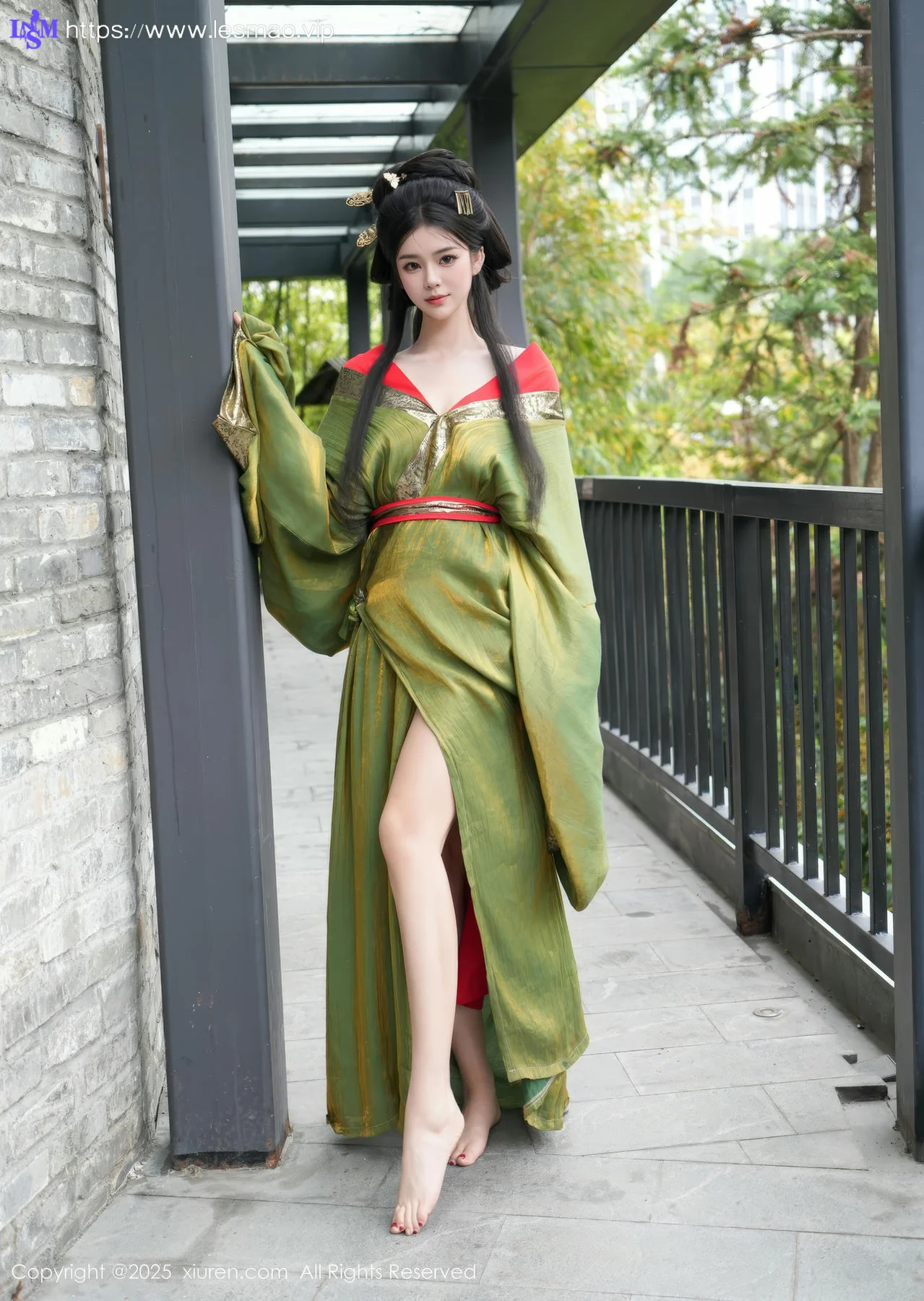 XiuRen 秀人 No.10126 雪糕CiCi 古装制服玉体户外 - 6