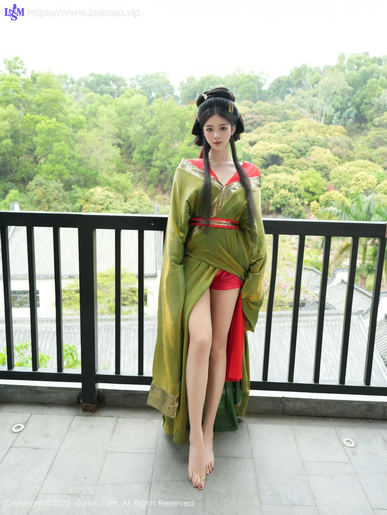 XiuRen 秀人 No.10126 雪糕CiCi 古装制服玉体户外 - 11