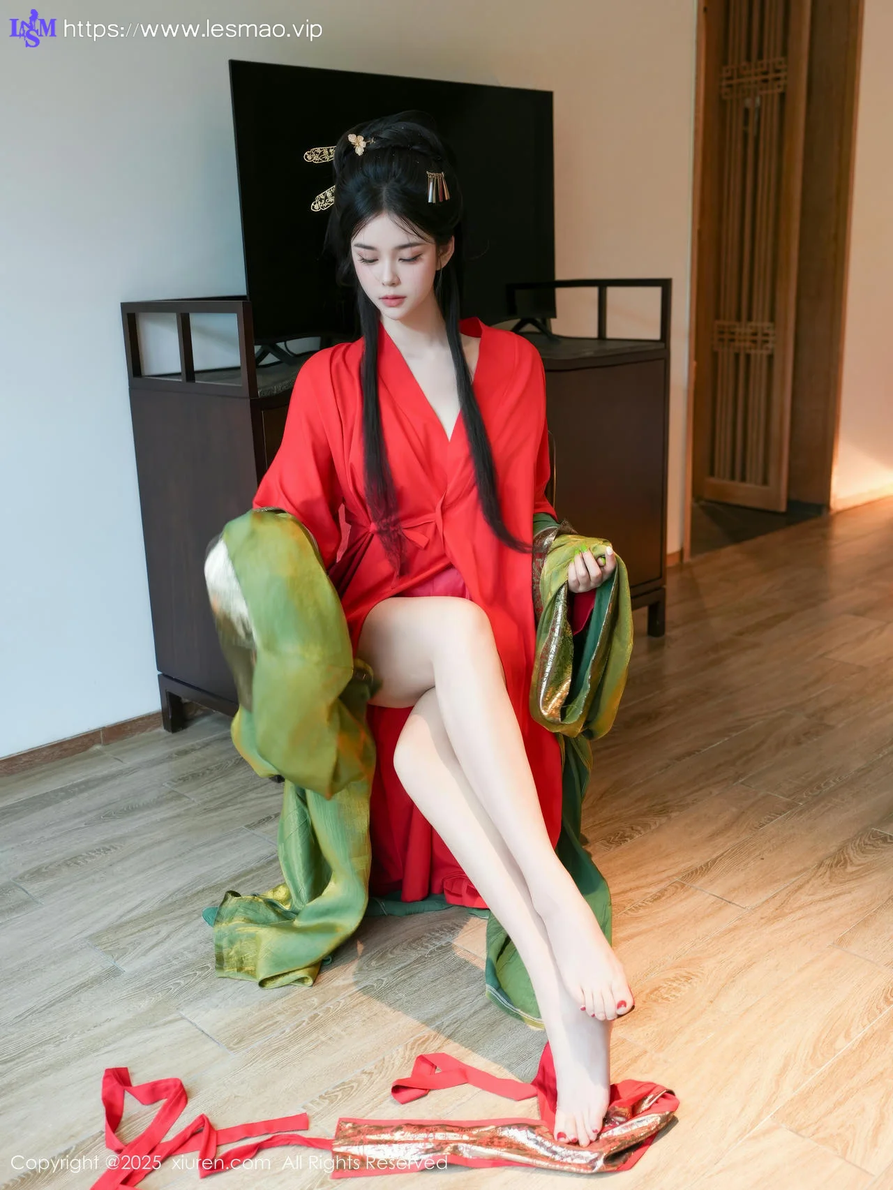 XiuRen 秀人 No.10126 雪糕CiCi 古装制服玉体户外 - 28