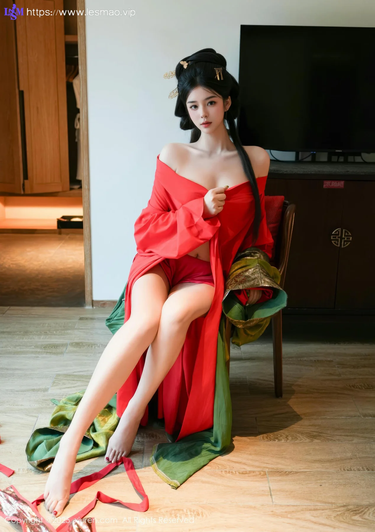 XiuRen 秀人 No.10126 雪糕CiCi 古装制服玉体户外 - 37