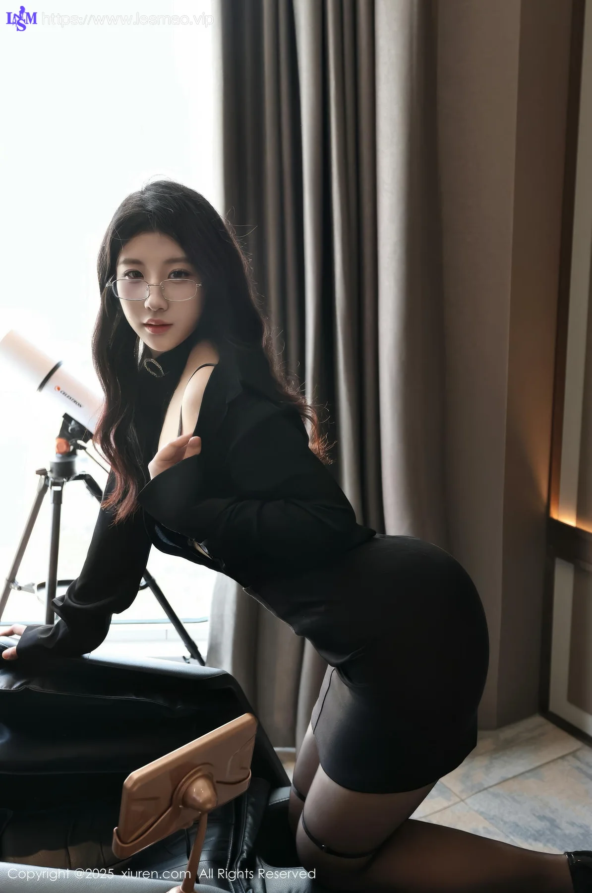 XiuRen 秀人 No.10167 小芭乐 黑色OL魅惑黑丝服饰 - 23