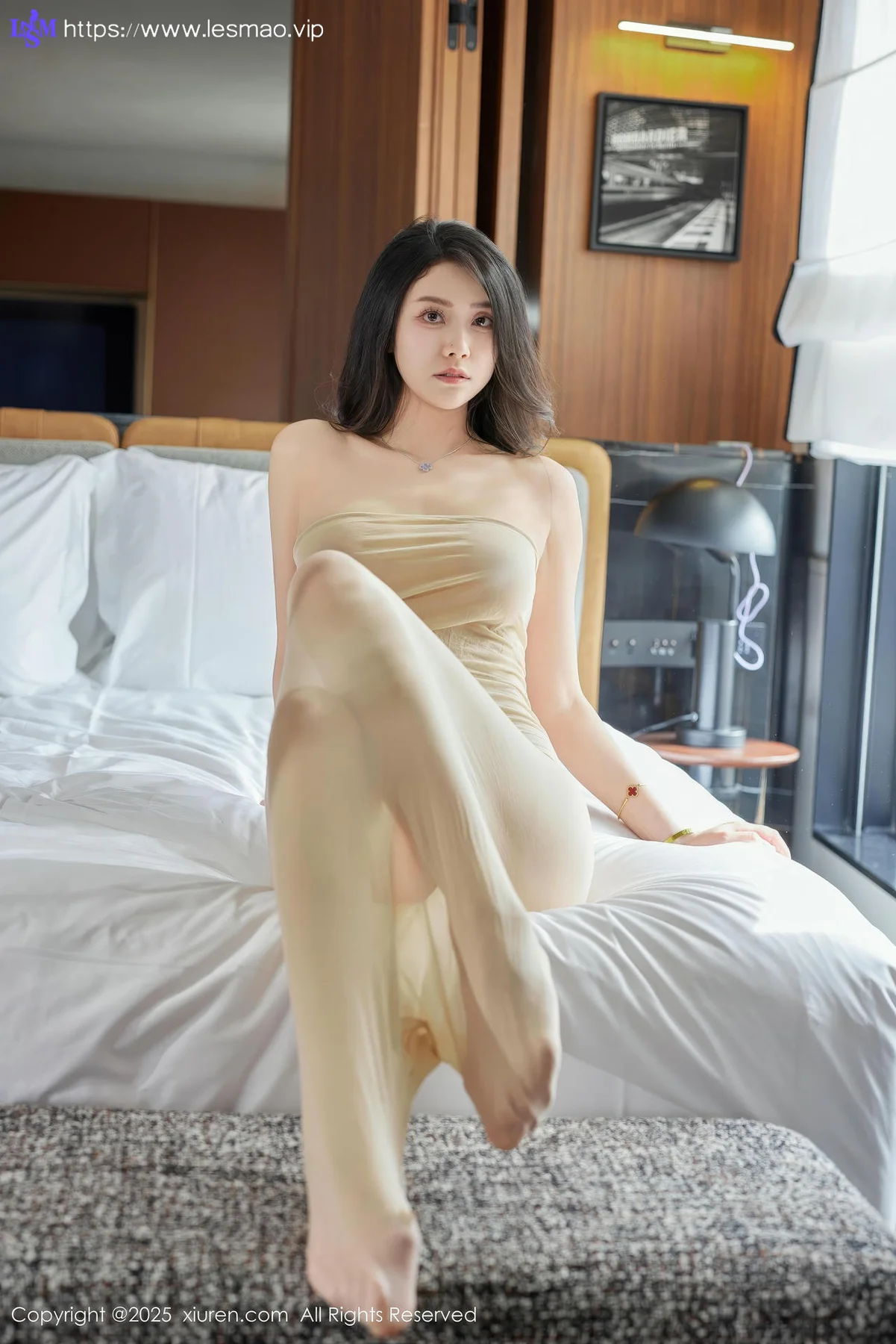 XiuRen 秀人 No.10175 方子萱 性感肉色连体丝袜 - 61