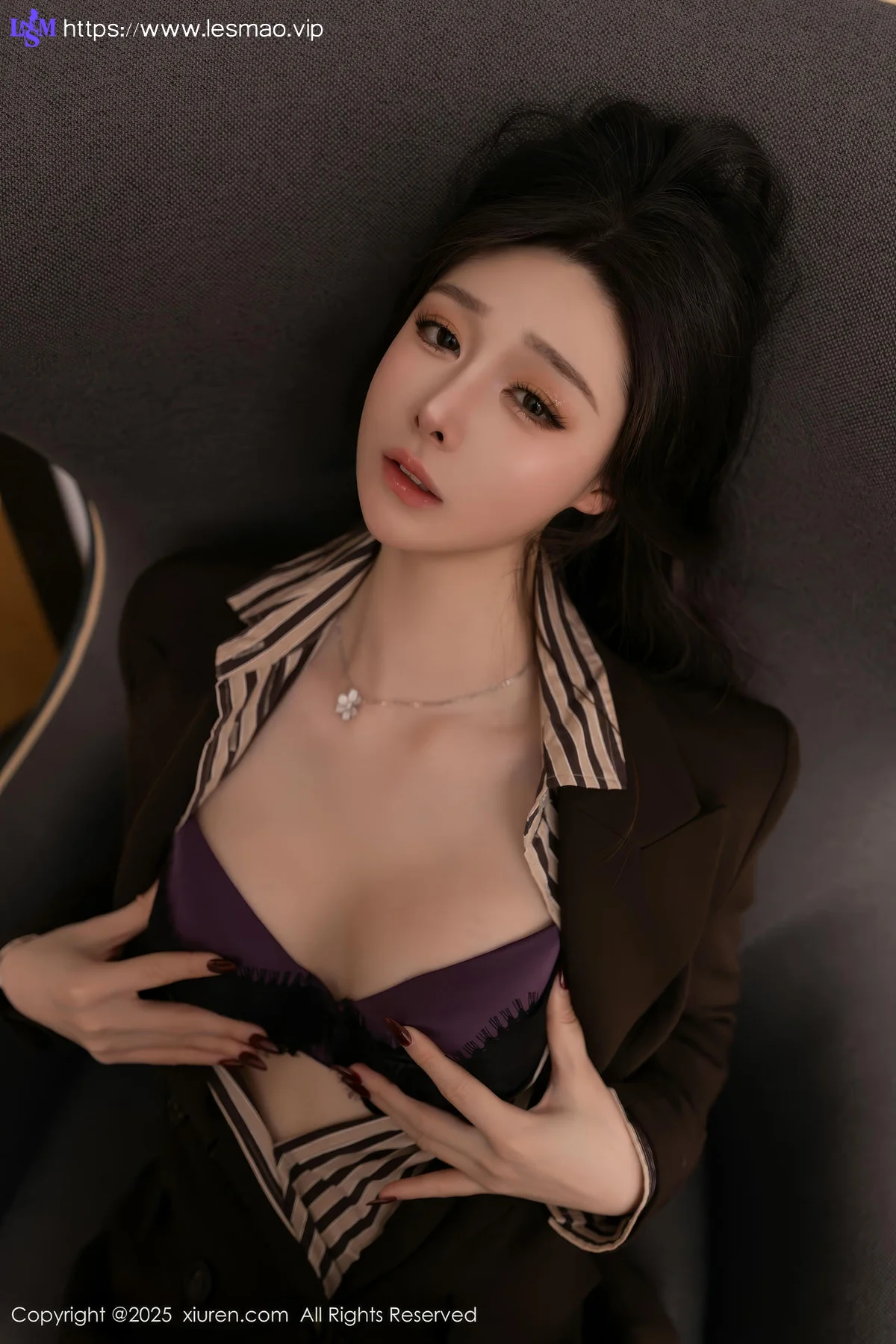 XiuRen 秀人 No.10202 小逗逗 性感灰色丝袜 - 42