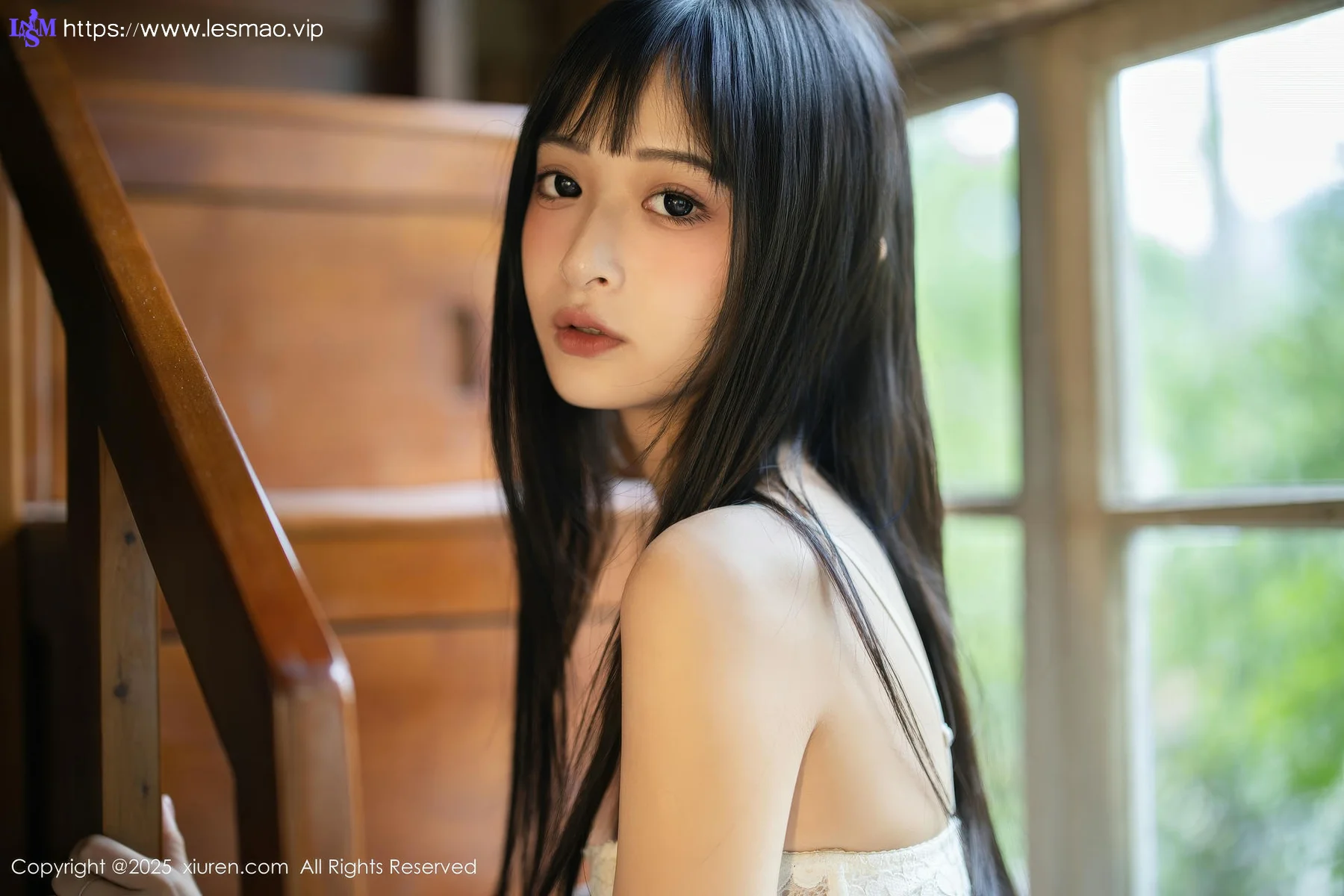XiuRen 秀人 No.10215 茂木希子 新人红色裙子肉色丝袜 - 37