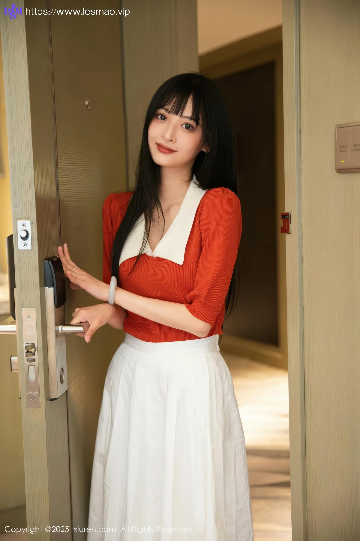 XiuRen 秀人 No.10247 茂木希子 诱人肉色丝袜 - 19