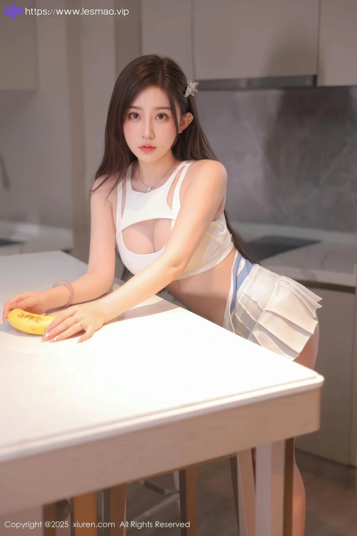 XiuRen 秀人 No.10254 奶油猫呀 白色短裙萝莉 - 22