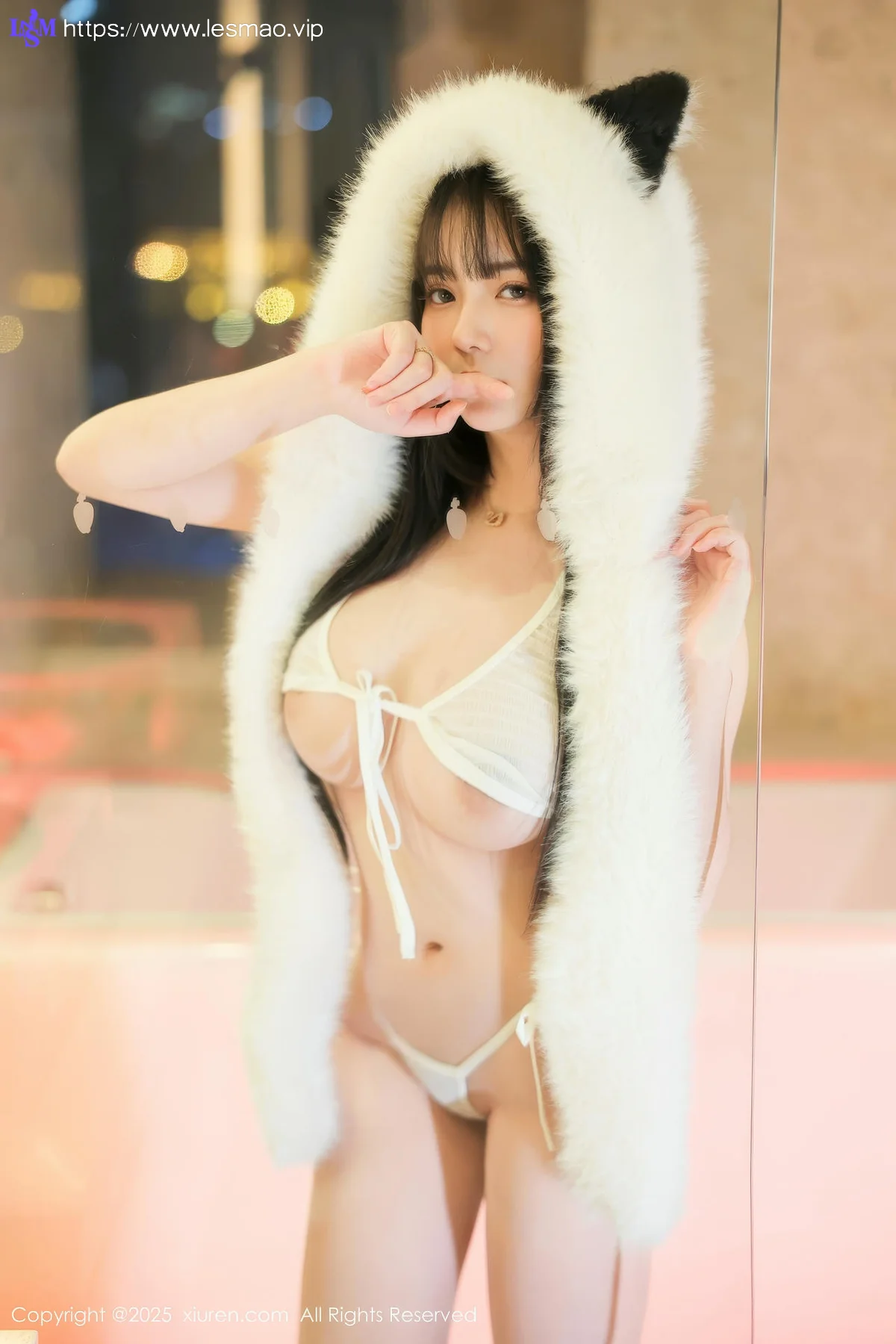XiuRen 秀人 No.10302 软情 诱人白色丝袜情趣私房 - 21