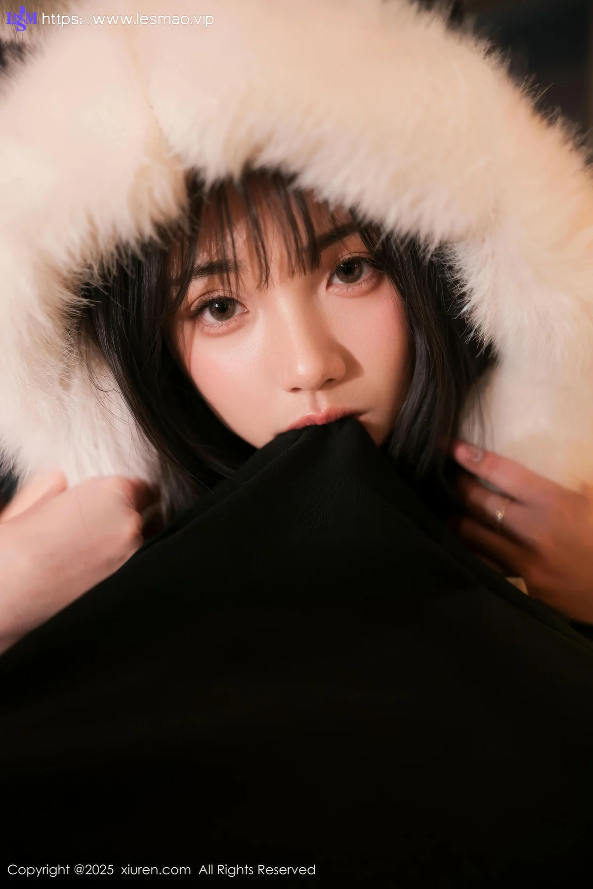 XiuRen 秀人 No.10302 软情 诱人白色丝袜情趣私房 - 46