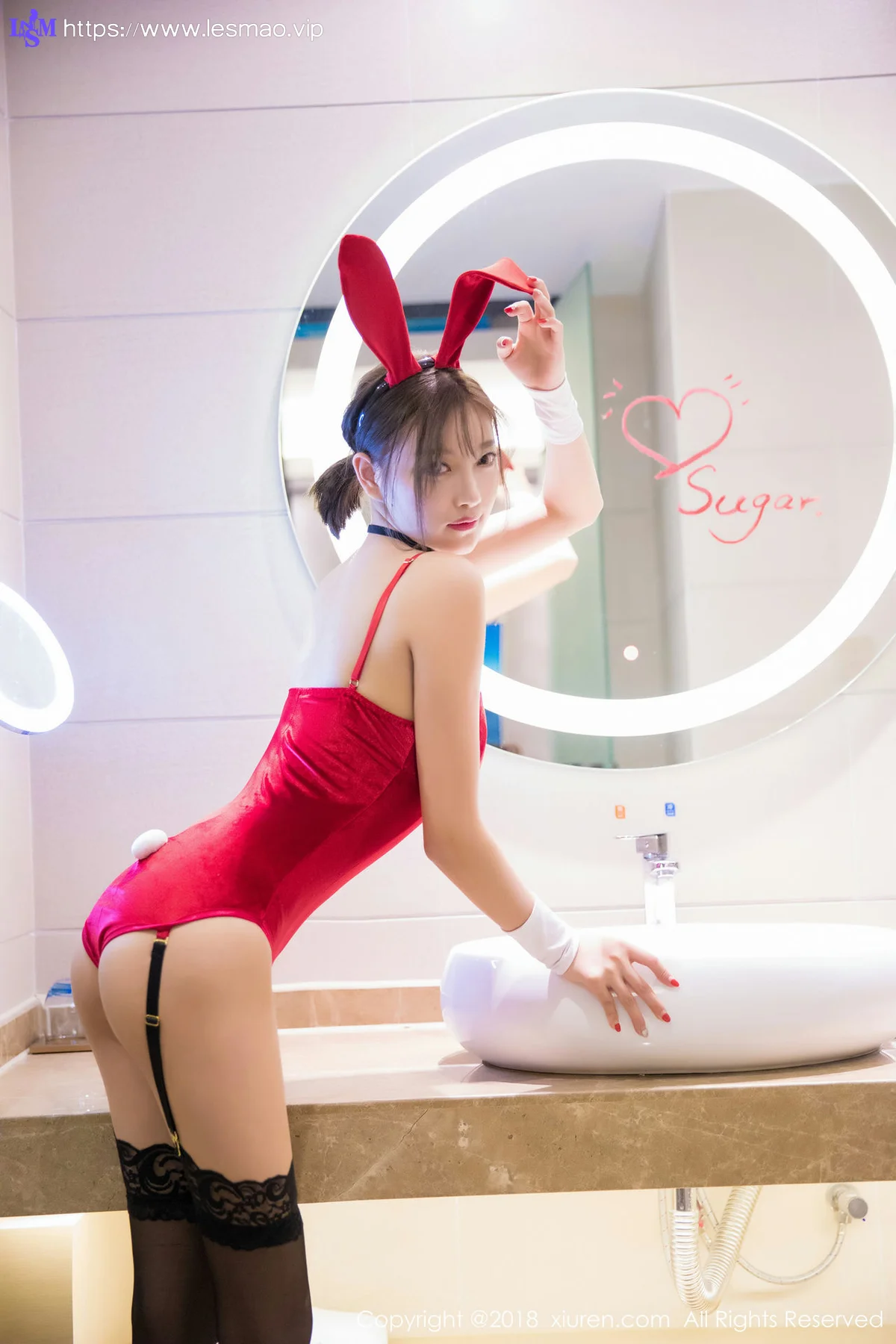 XiuRen 秀人 No.1033 兔女郎杨晨晨sugar 湿身短发美女 - 25