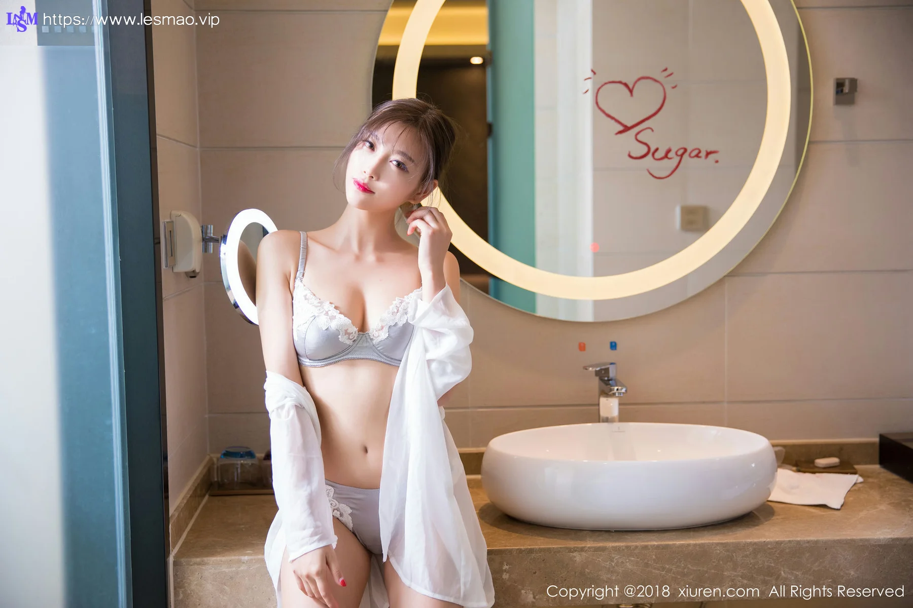 XiuRen 秀人 No.1033 兔女郎杨晨晨sugar 湿身短发美女 - 32