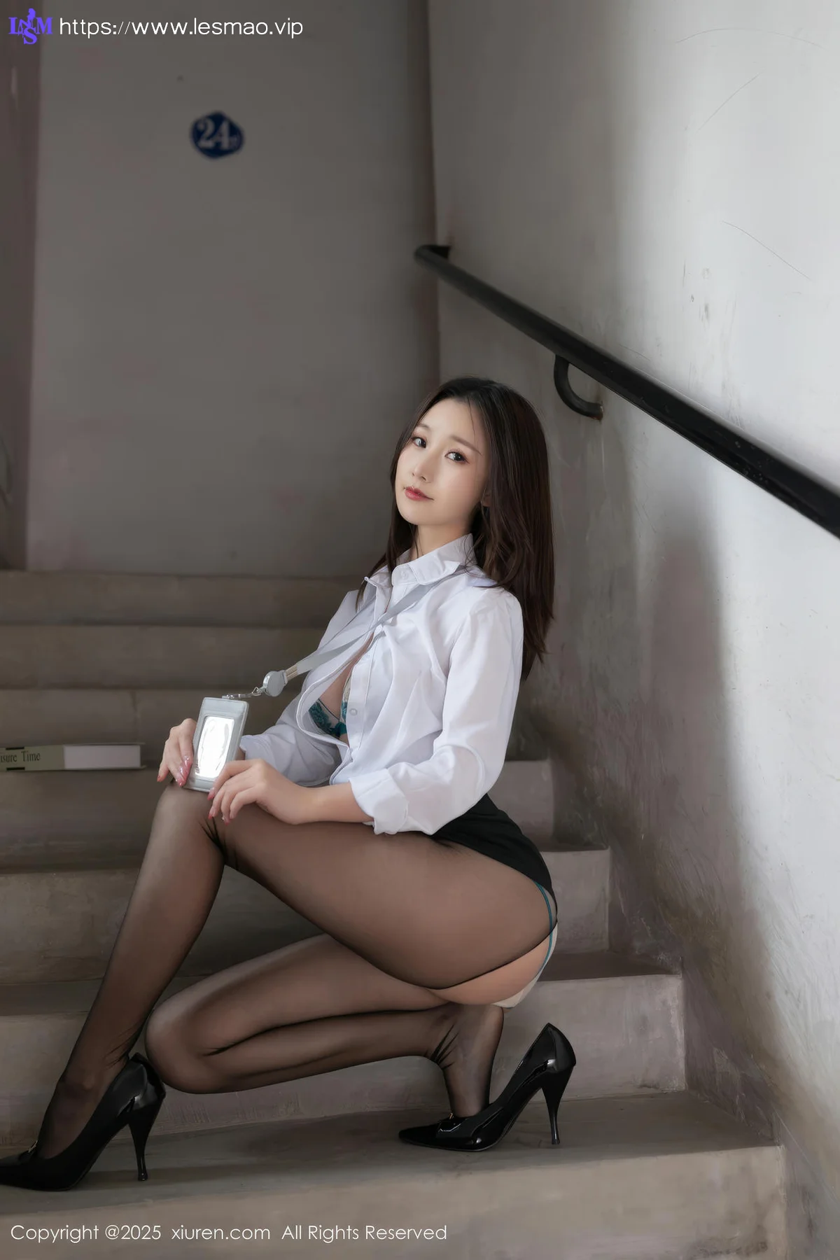 XiuRen 秀人 No.10337 杏子Yada 曼妙身姿娇媚动人 - 17