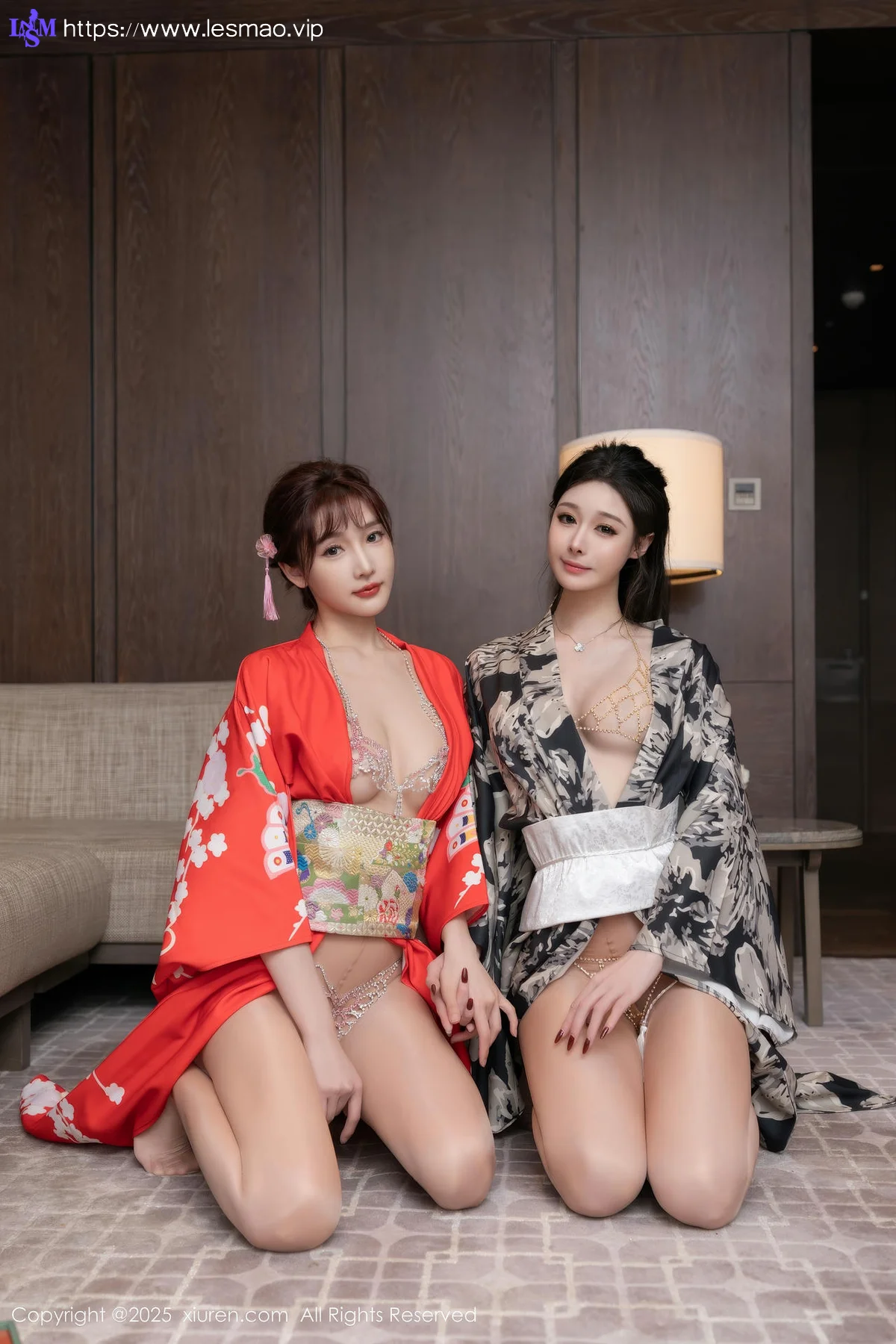 XiuRen 秀人 No.10352 小逗逗和陆萱萱 和服激情互动 - 15