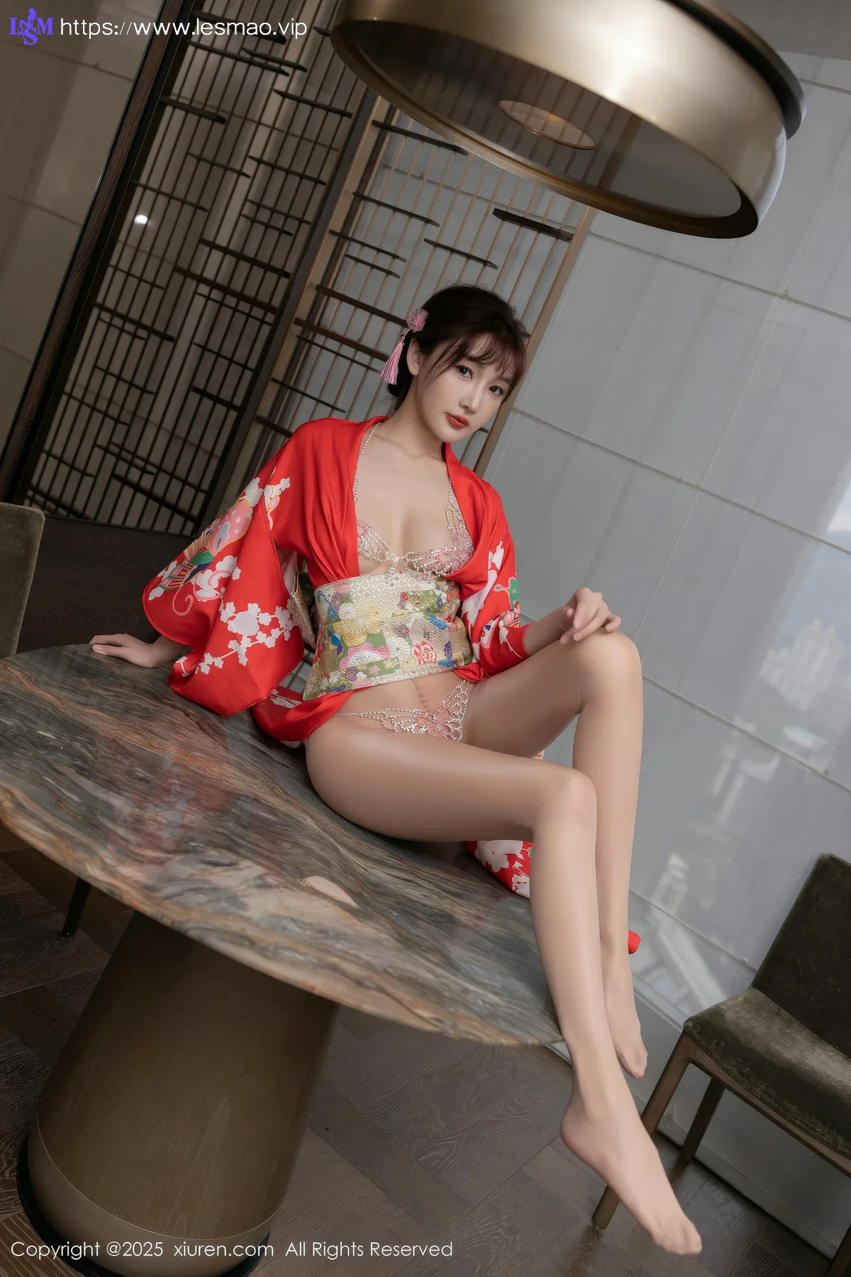 XiuRen 秀人 No.10352 小逗逗和陆萱萱 和服激情互动 - 24
