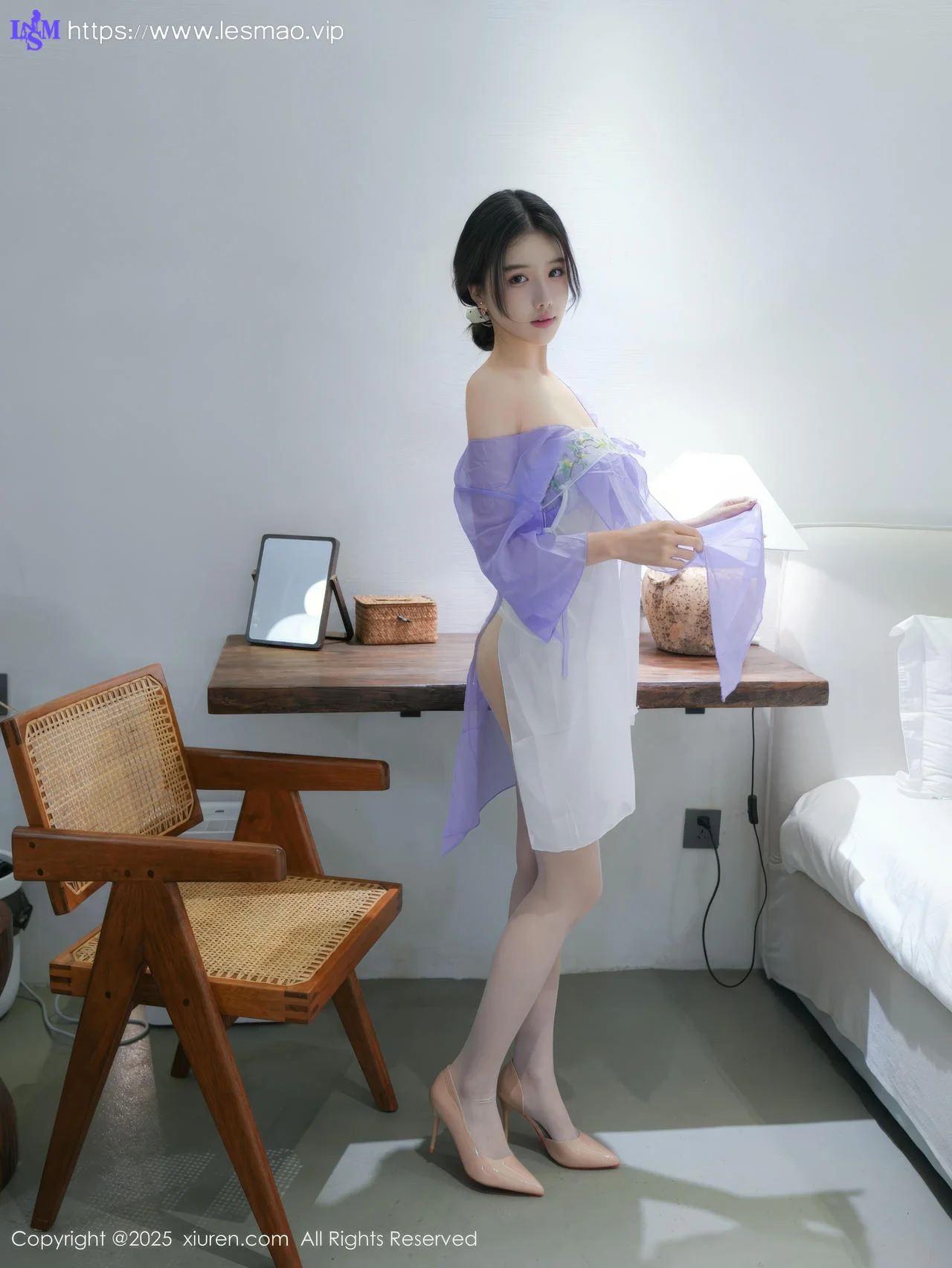XiuRen 秀人 No.10376 袁圆 性感姿色汉服搭配 - 45