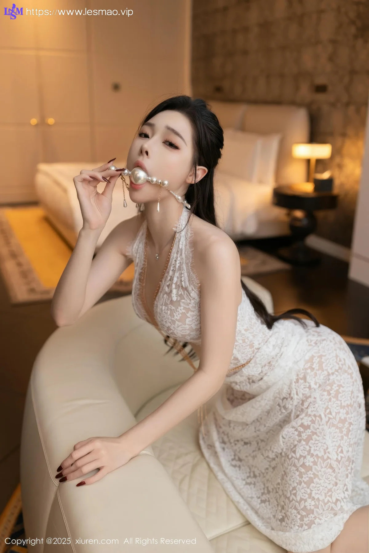 XiuRen 秀人 No.10378 小逗逗 白色连衣裙 - 25