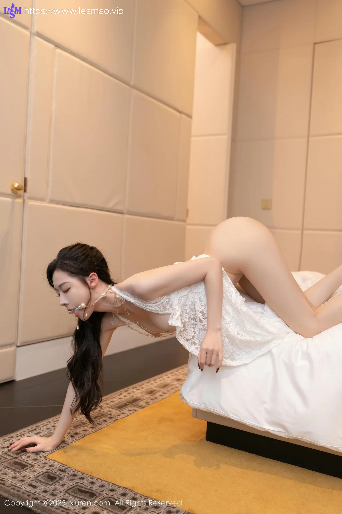 XiuRen 秀人 No.10378 小逗逗 白色连衣裙 - 51