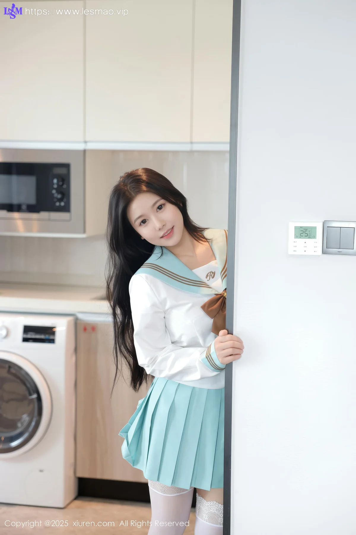 XiuRen 秀人 No.10379 林嘉馨 jk短裙清纯美女 - 14