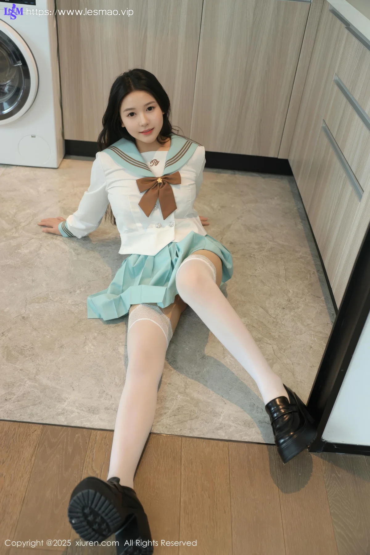 XiuRen 秀人 No.10379 林嘉馨 jk短裙清纯美女 - 41