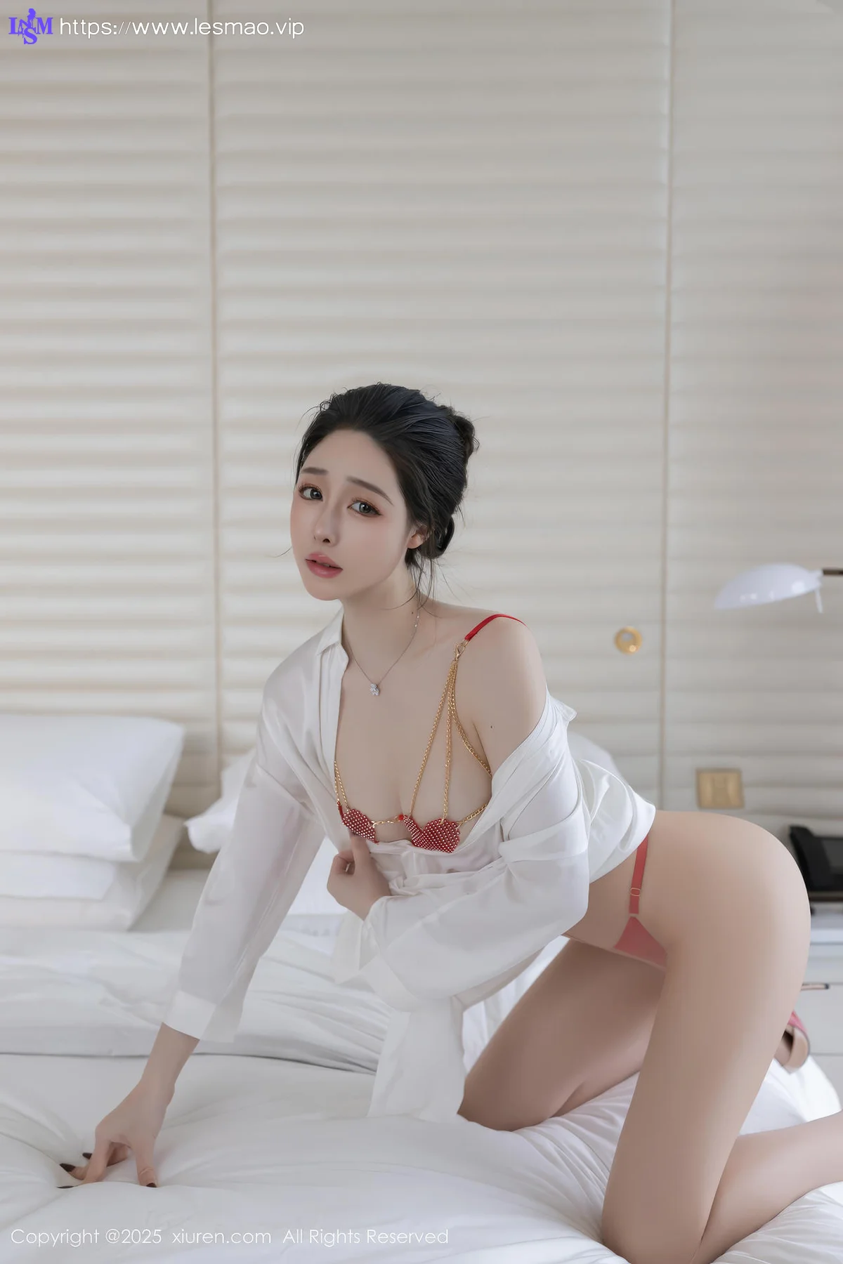 XiuRen 秀人 No.10411 小逗逗 红色情趣内衣白衬衫 - 44