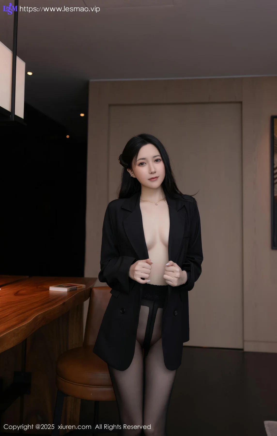 XiuRen 秀人 No.10412 鱼子酱Fish 黑色短裙婀娜动人身段 - 62