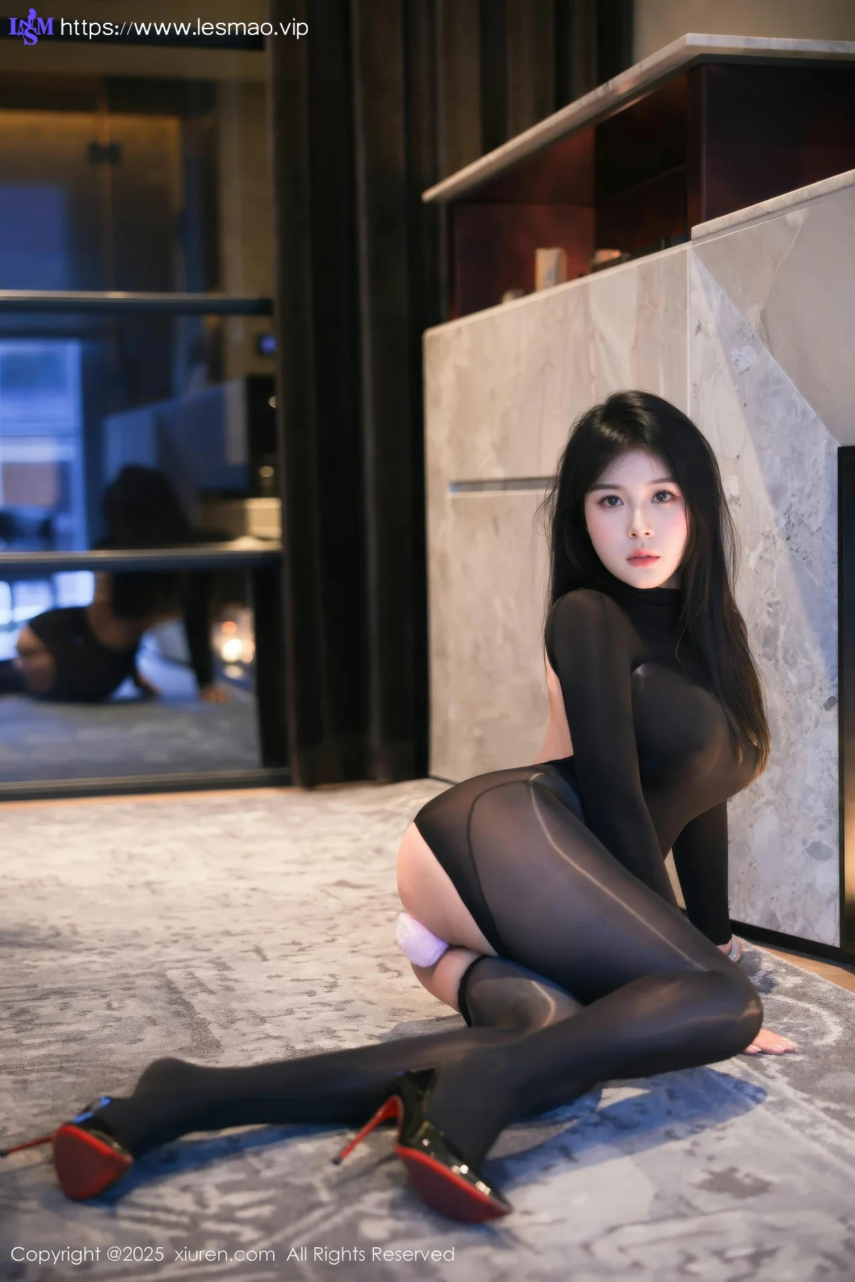 XiuRen 秀人 No.10420 麦田 黑色连体丝袜 - 24