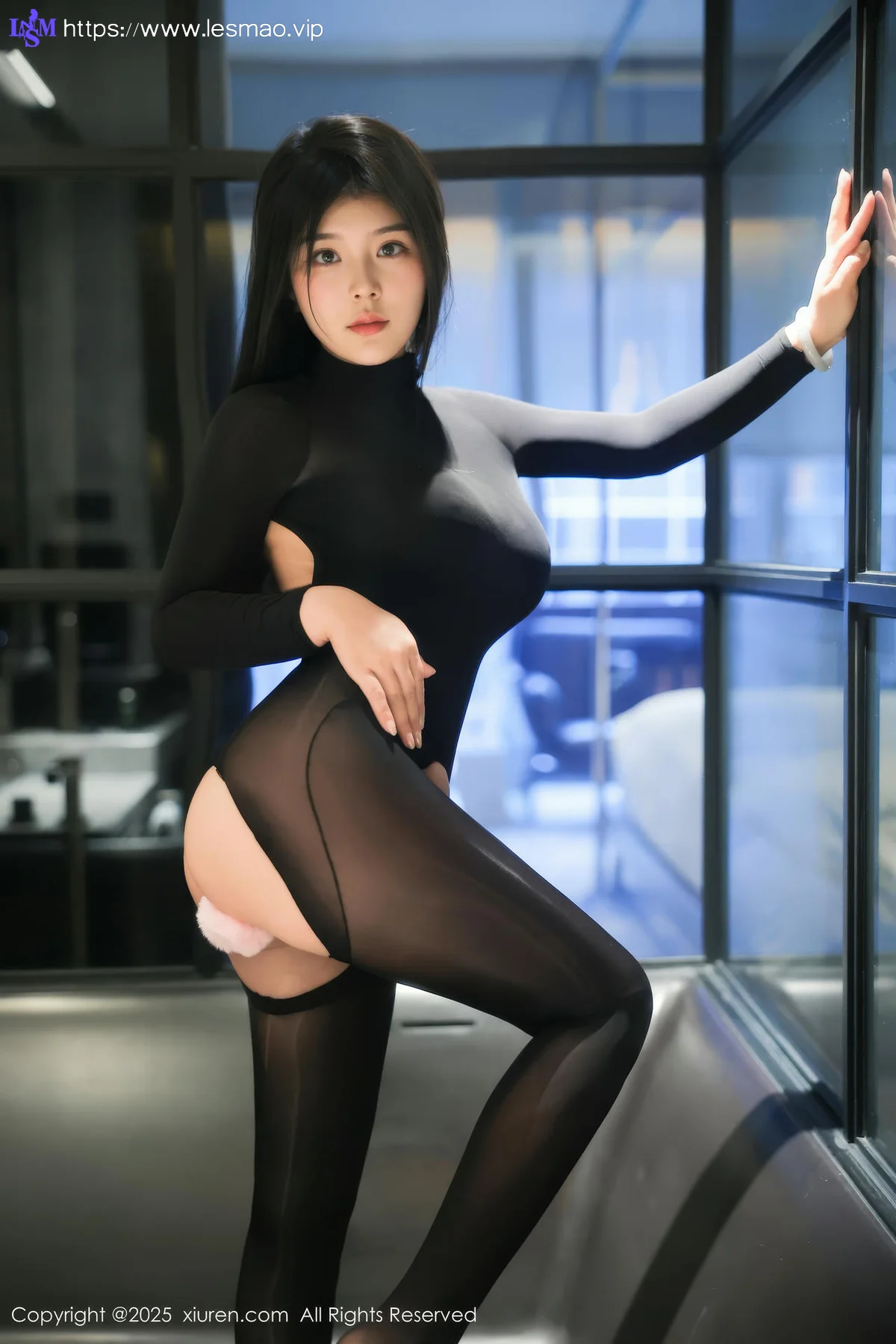XiuRen 秀人 No.10420 麦田 黑色连体丝袜 - 39
