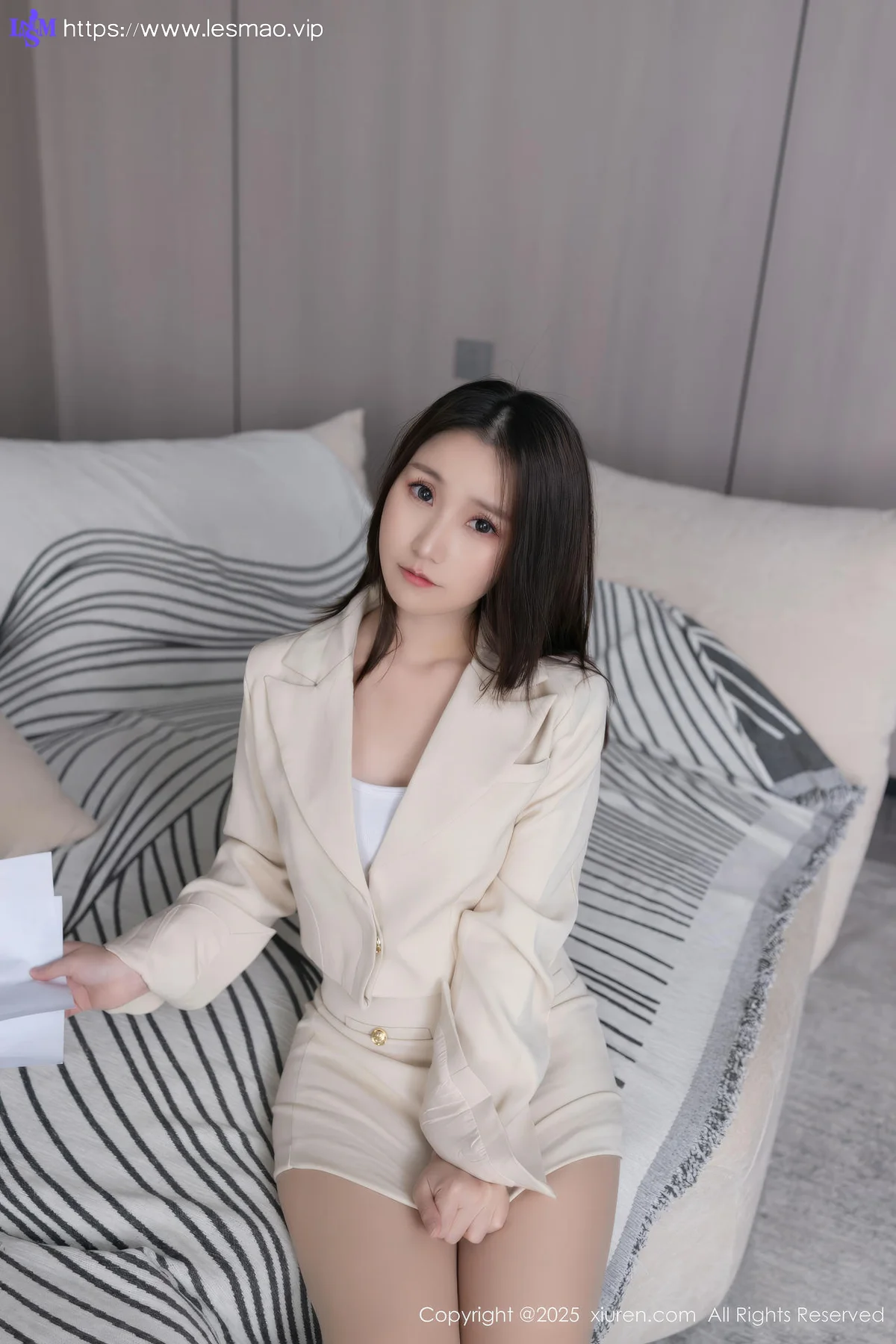 XiuRen 秀人 No.10428 杏子Yada 诱人肉色丝袜 - 13
