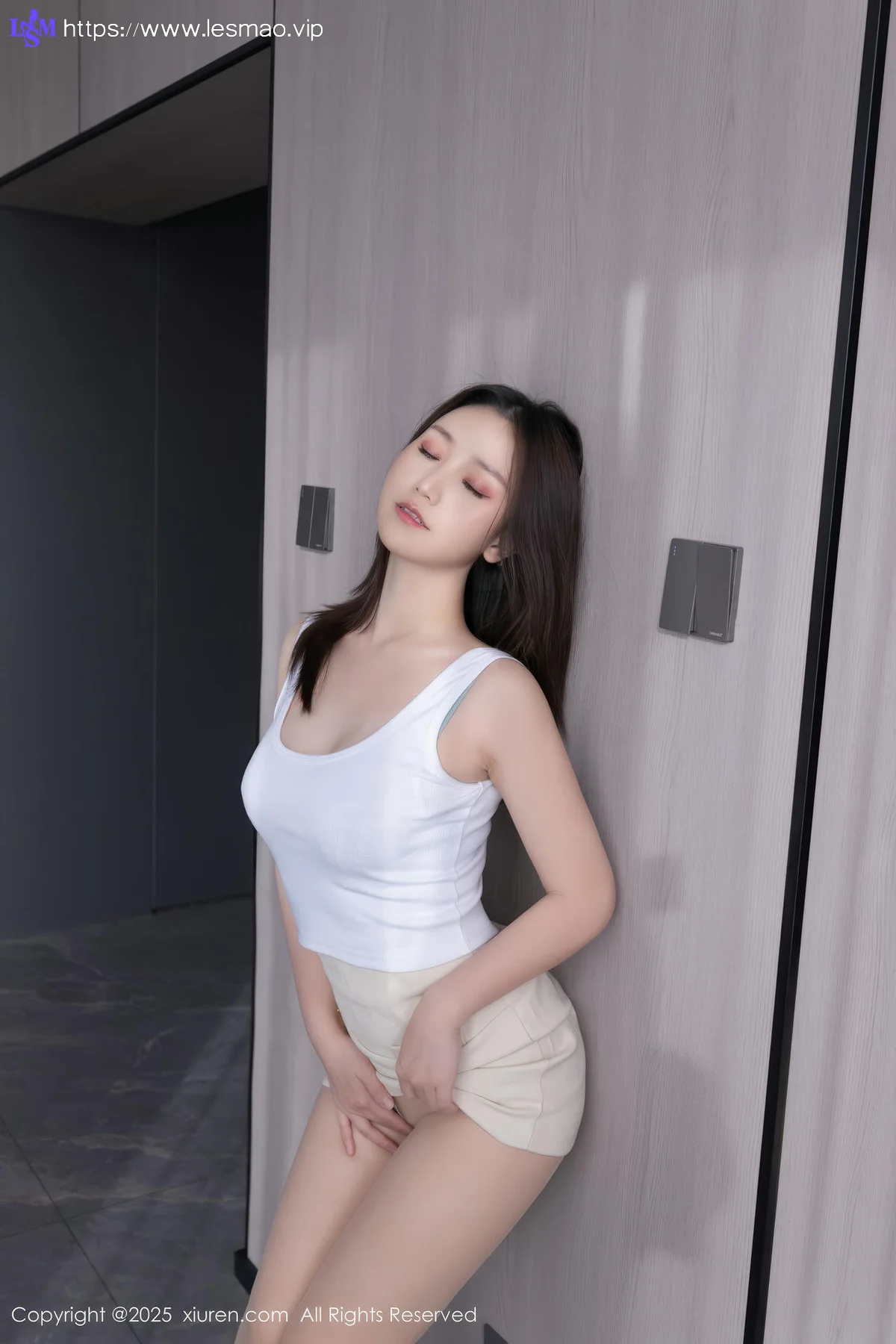 XiuRen 秀人 No.10428 杏子Yada 诱人肉色丝袜 - 28