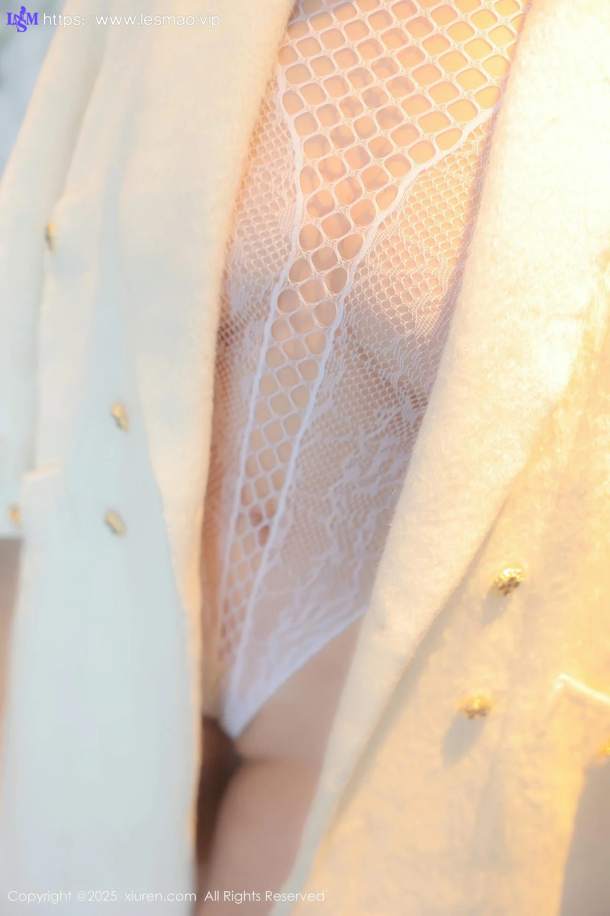 XiuRen 秀人 No.10454 瓦达西 白色情趣服饰 - 2