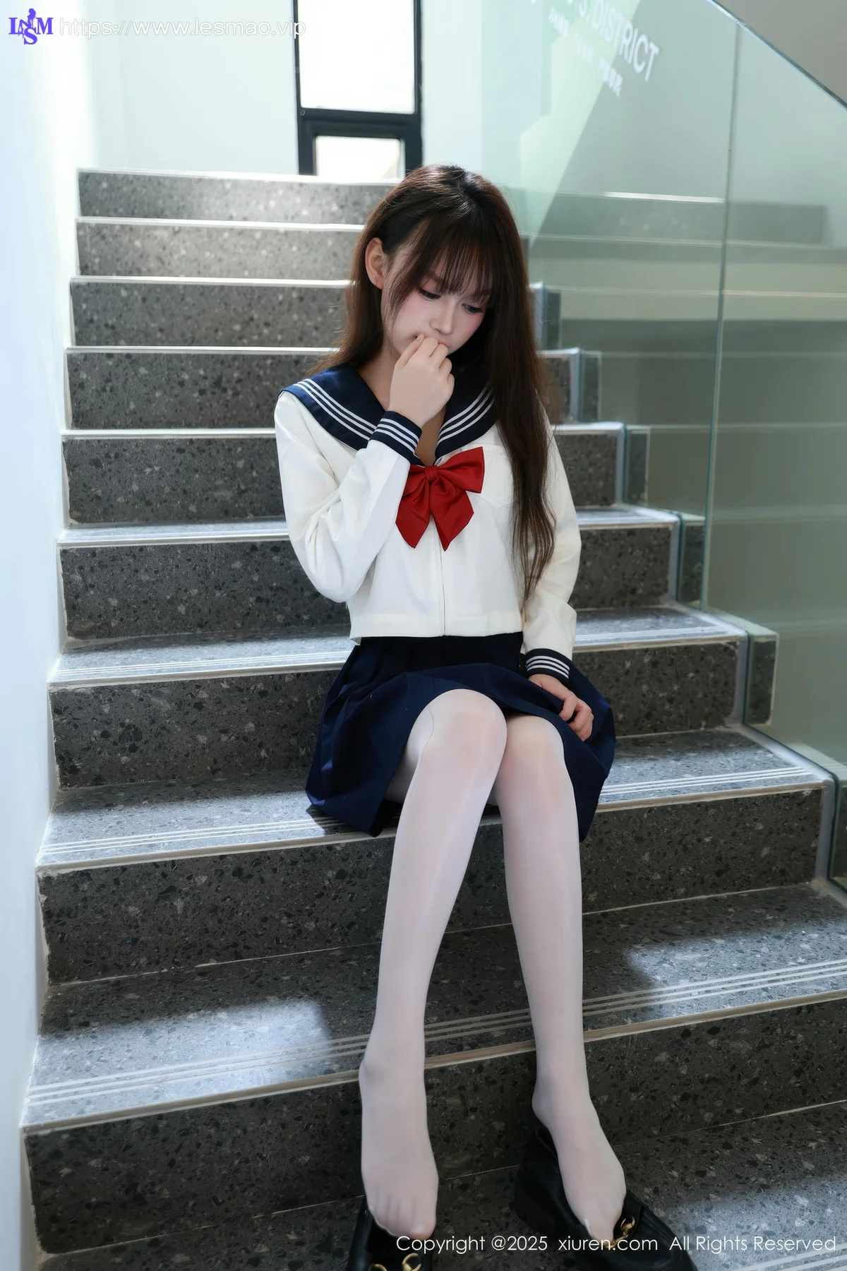 XiuRen 秀人 No.10458 糯咪 JK制服白色丝袜 - 12