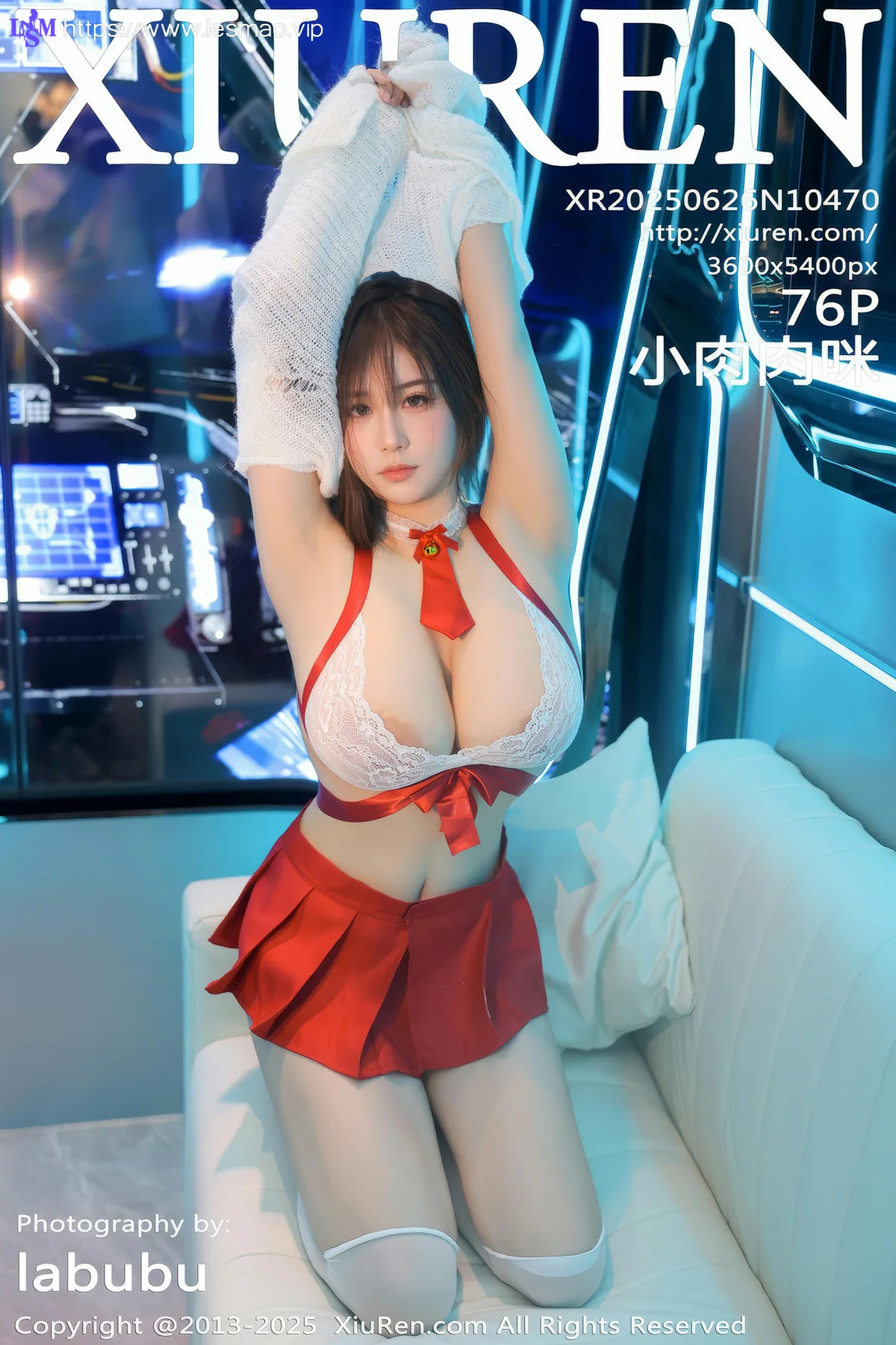 XiuRen 秀人 No.10470 小肉肉咪 童颜巨乳红色短裙白色丝袜 - 77