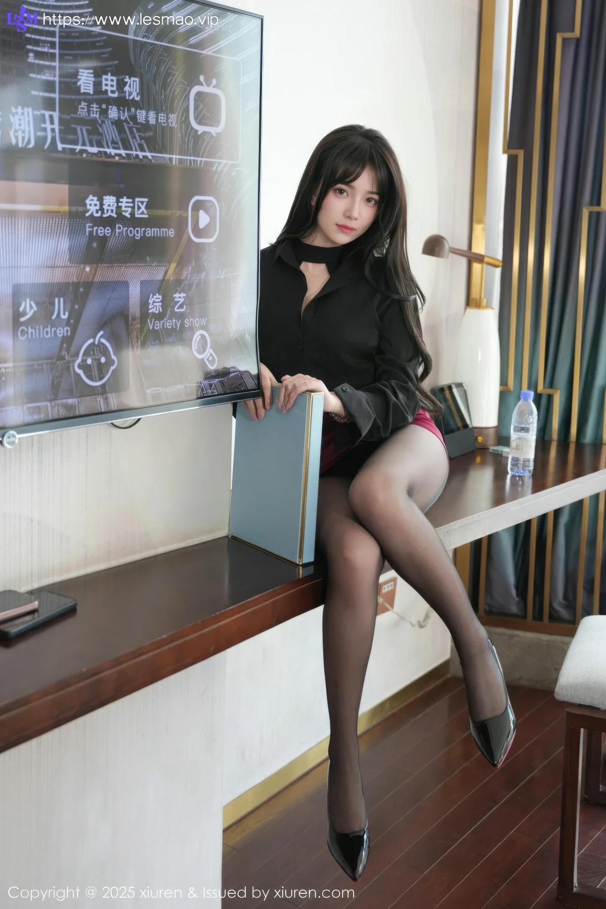 XiuRen 秀人 No.10527 软情 黑丝ol制服 - 13