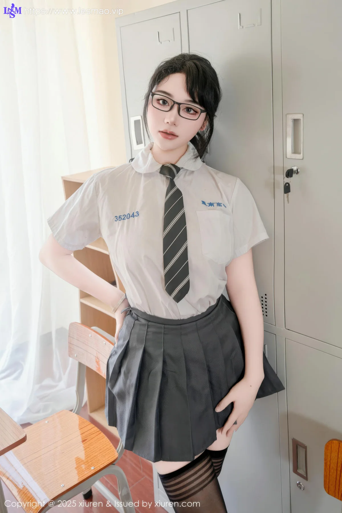XiuRen 秀人 No.10530 汐汐爱吃草莓 新学校新生活 - 7