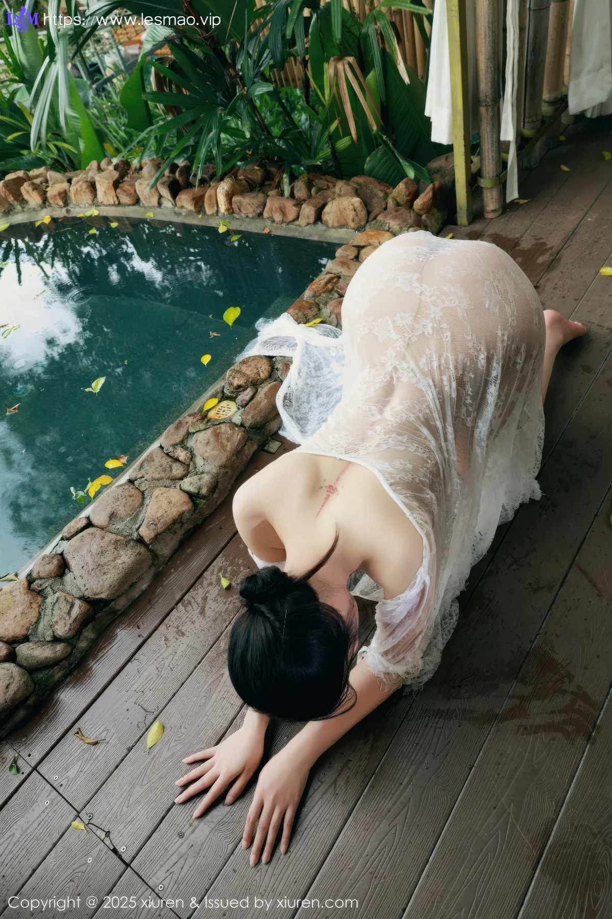 XiuRen 秀人 No.10538 南乔 浅绿色旗袍户外写真 - 78