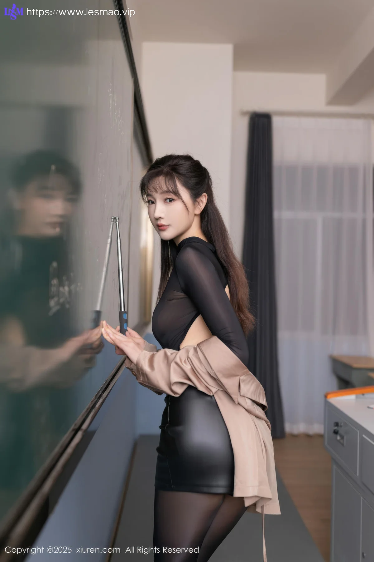 XiuRen 秀人 No.10558 陆萱萱 教室场景拍摄 - 26
