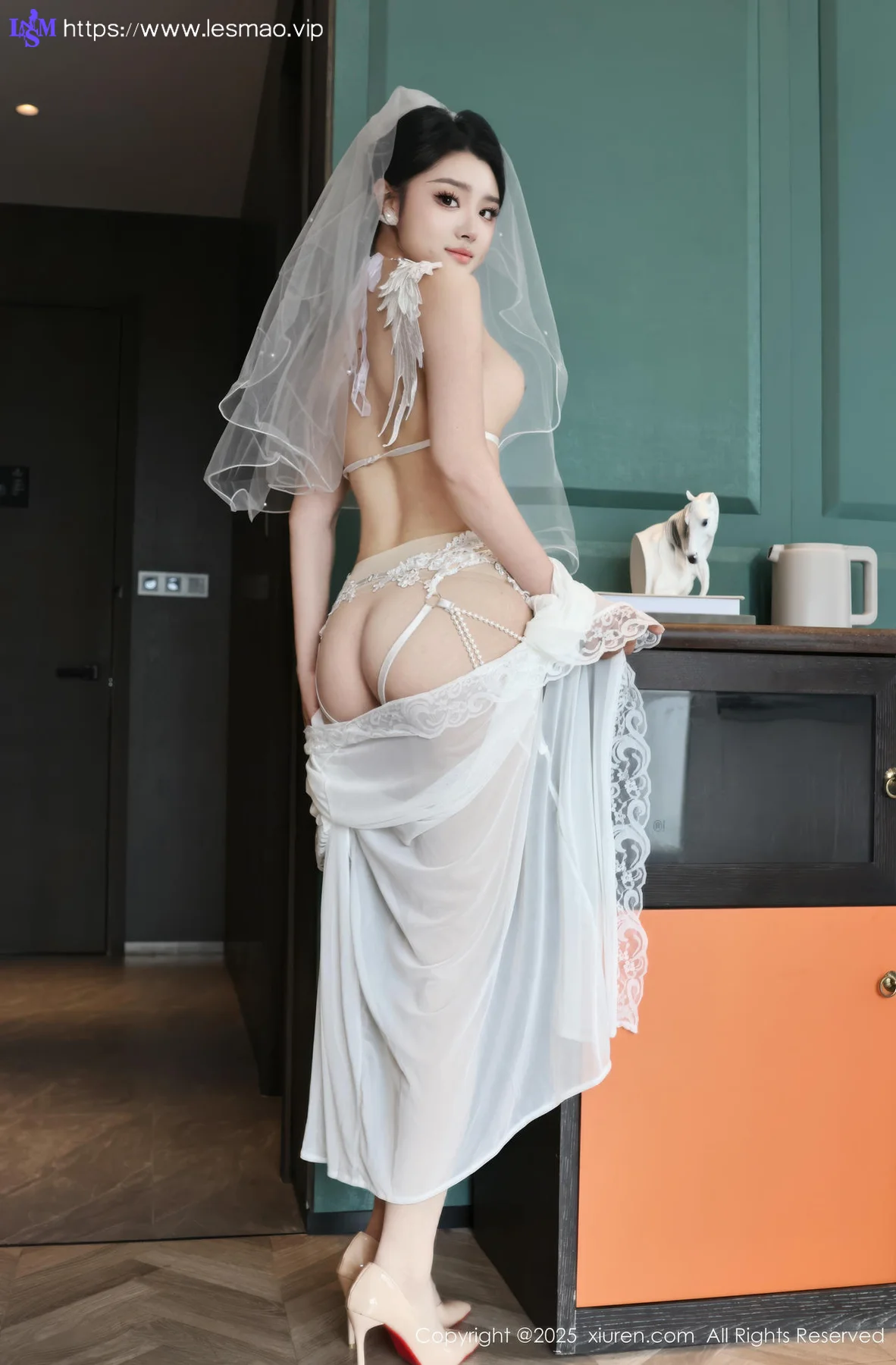 XiuRen 秀人 No.10559 糯梨子 白色婚纱搭配 - 15