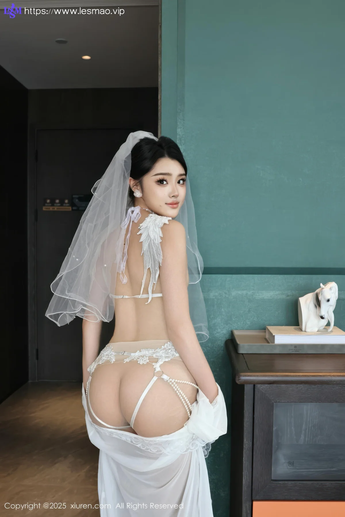 XiuRen 秀人 No.10559 糯梨子 白色婚纱搭配 - 45