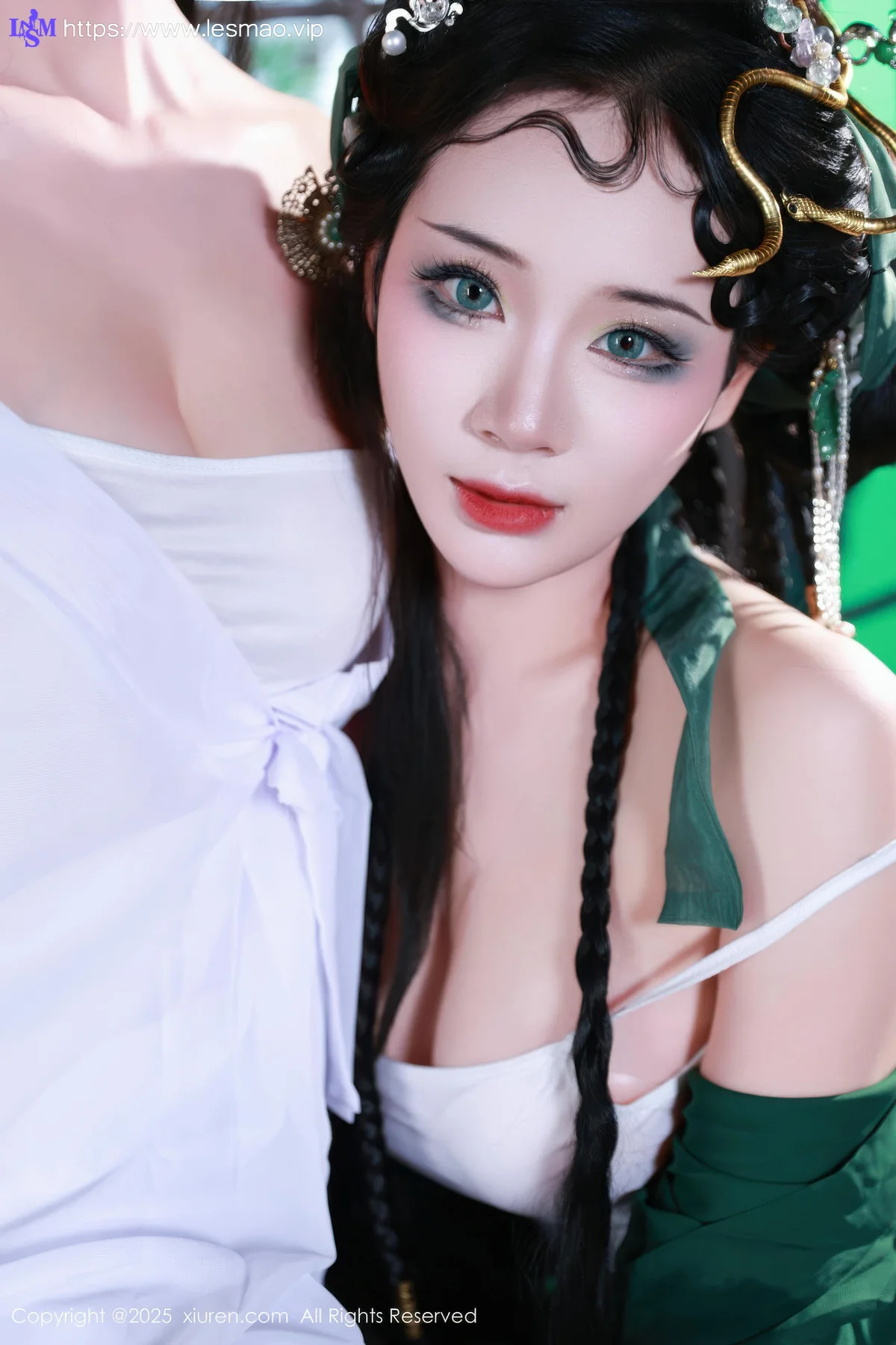 XiuRen 秀人 No.10561 玫瑰我爱你 首次合体古风场景《青蛇》主题拍摄模特合集 - 19