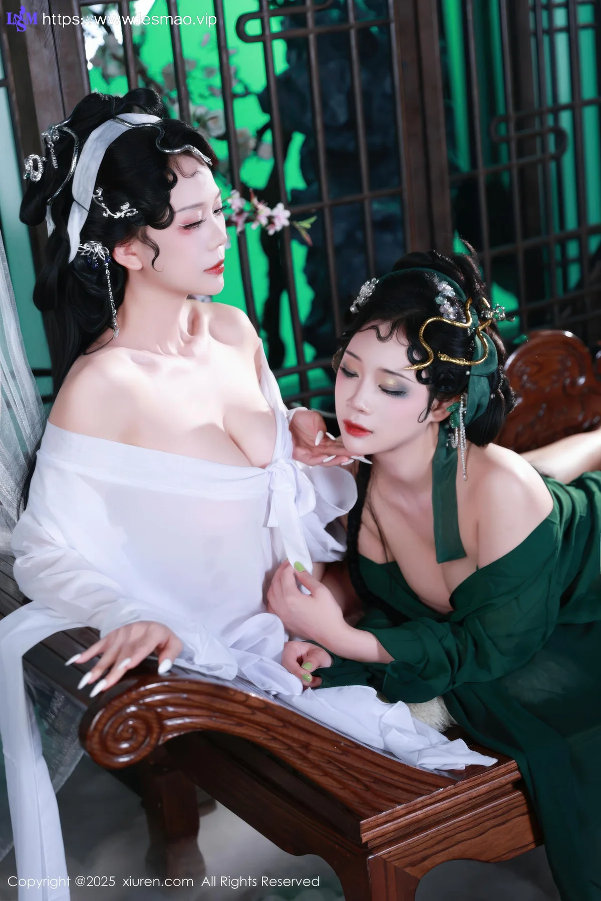 XiuRen 秀人 No.10561 玫瑰我爱你 首次合体古风场景《青蛇》主题拍摄模特合集 - 33