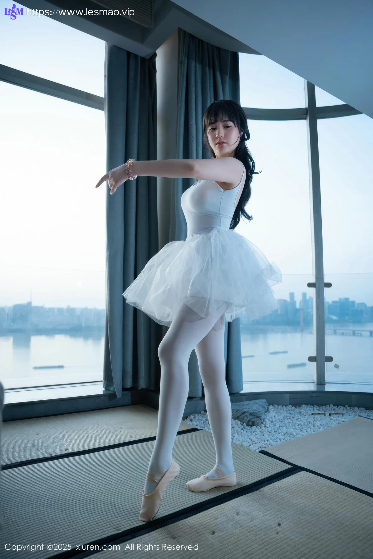 XiuRen 秀人 No.10575 软情 白色芭蕾服 - 24