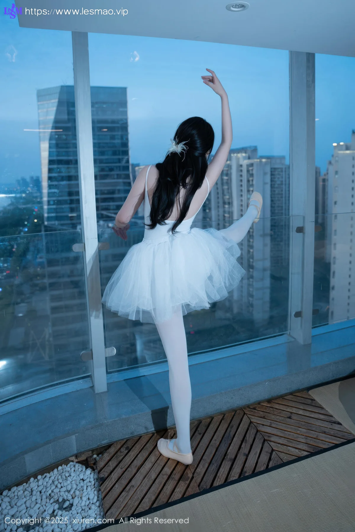 XiuRen 秀人 No.10575 软情 白色芭蕾服 - 45